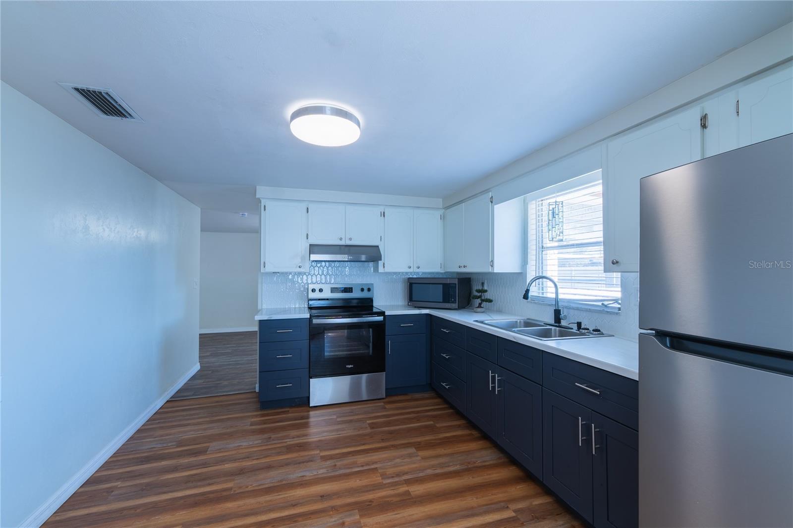 PALM TERRACE GARDENS - Residential