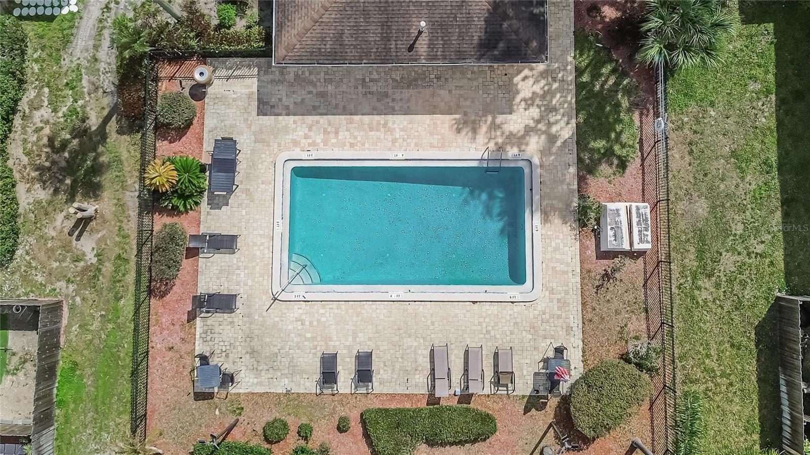 THE HAMPTONS AT BRANDON A CONDO - Residential