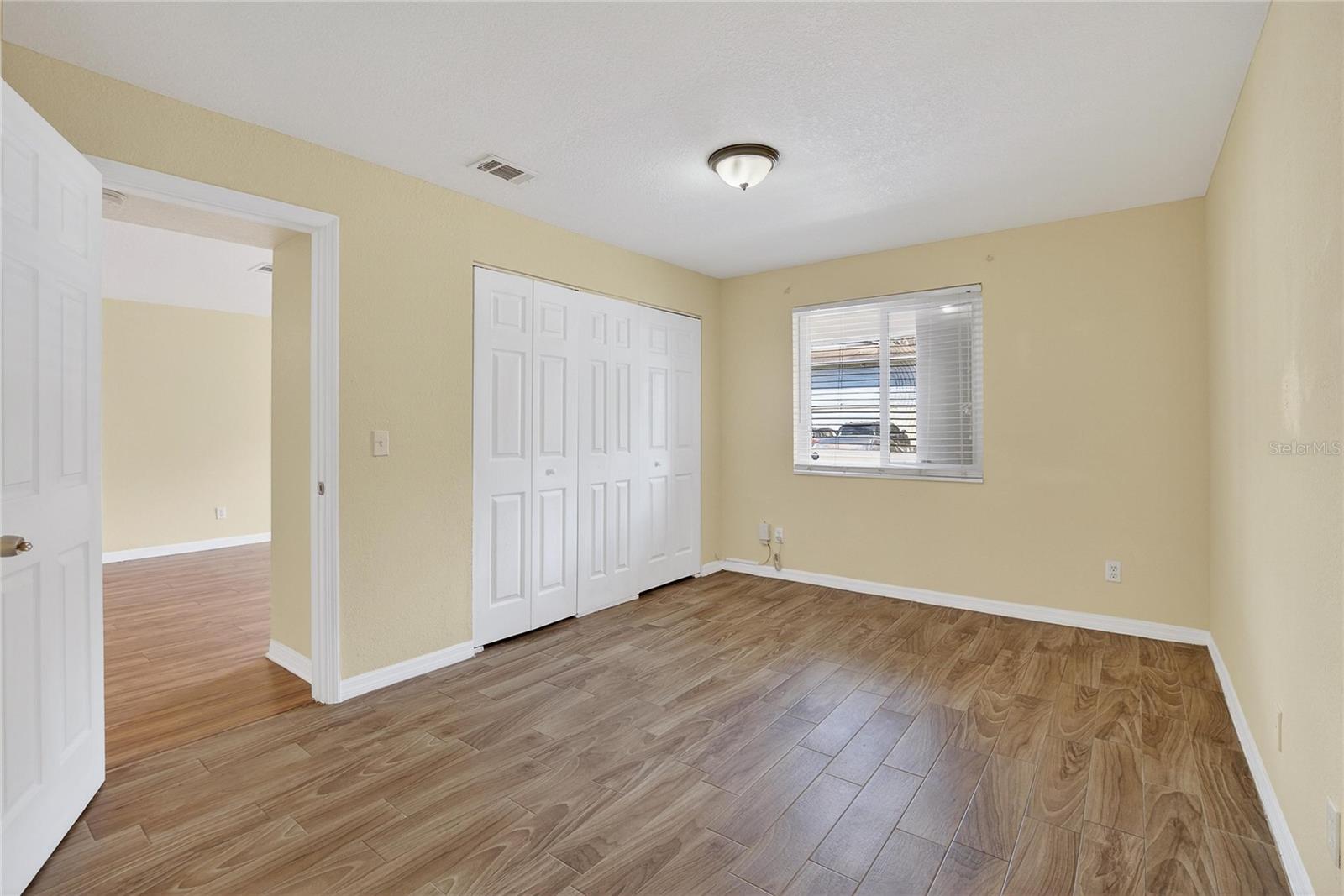 THE HAMPTONS AT BRANDON A CONDO - Residential