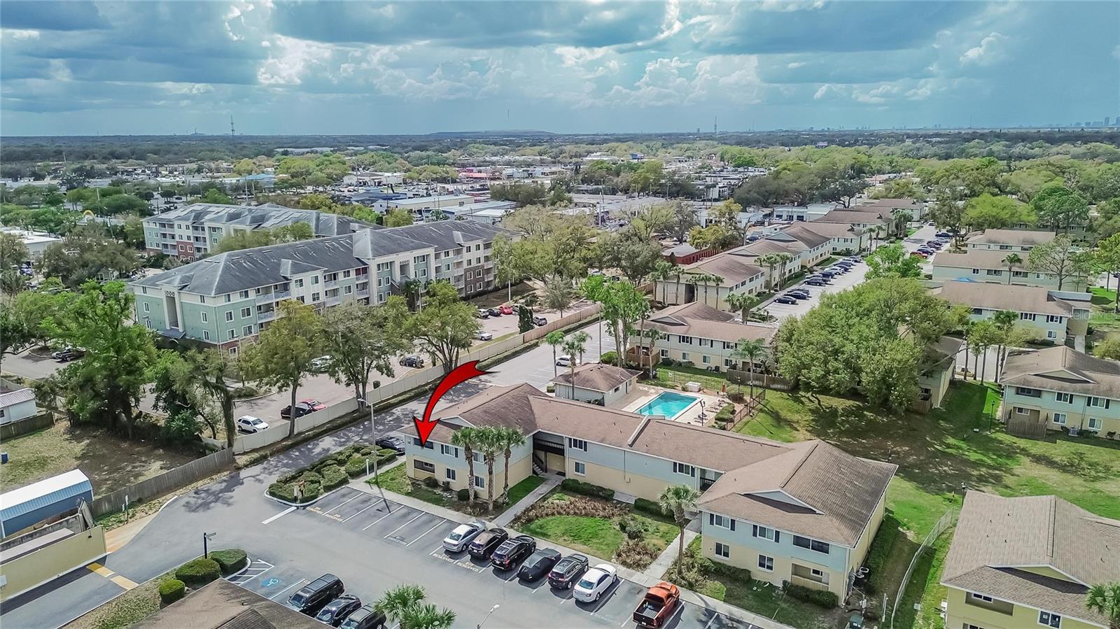 THE HAMPTONS AT BRANDON A CONDO - Residential