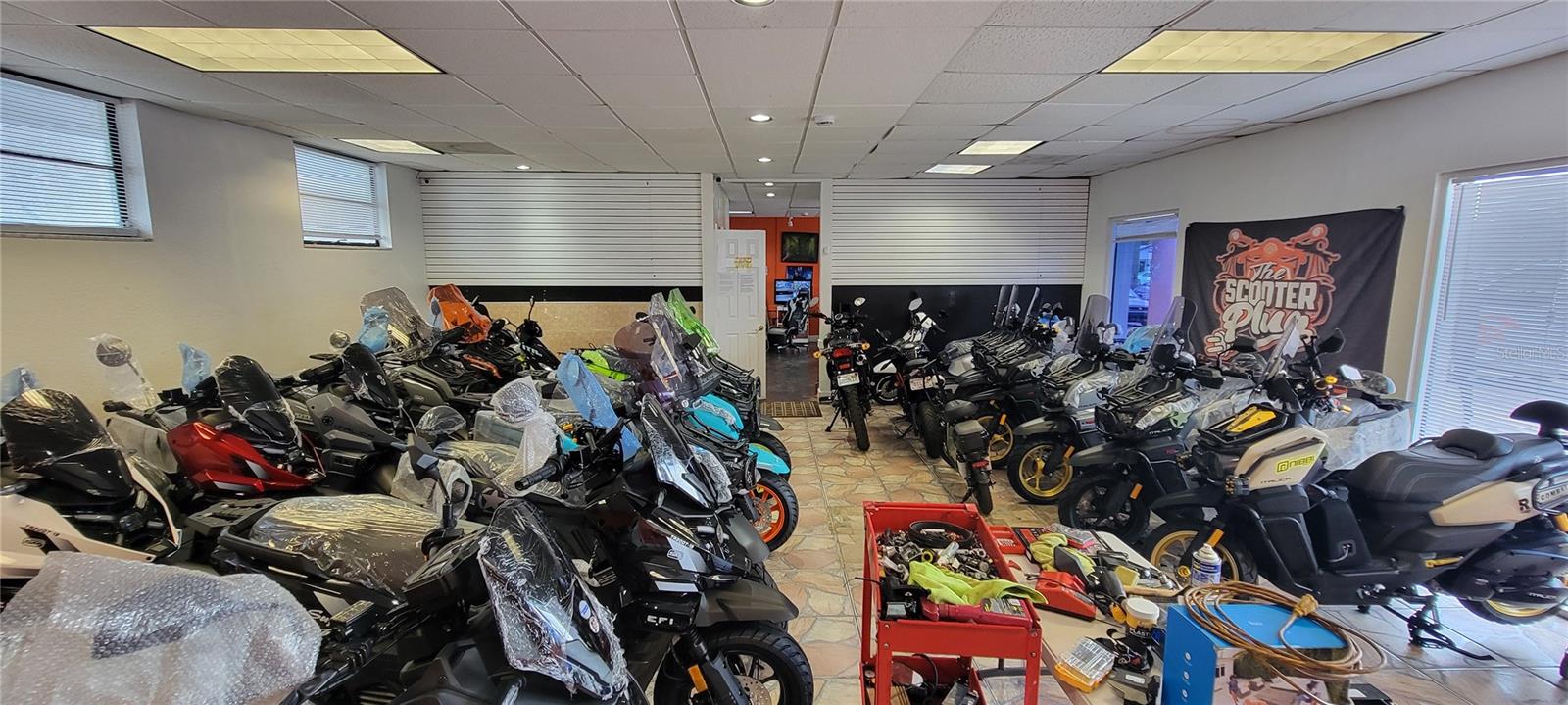 TINER C R PINECASTLE - Commercial Sale