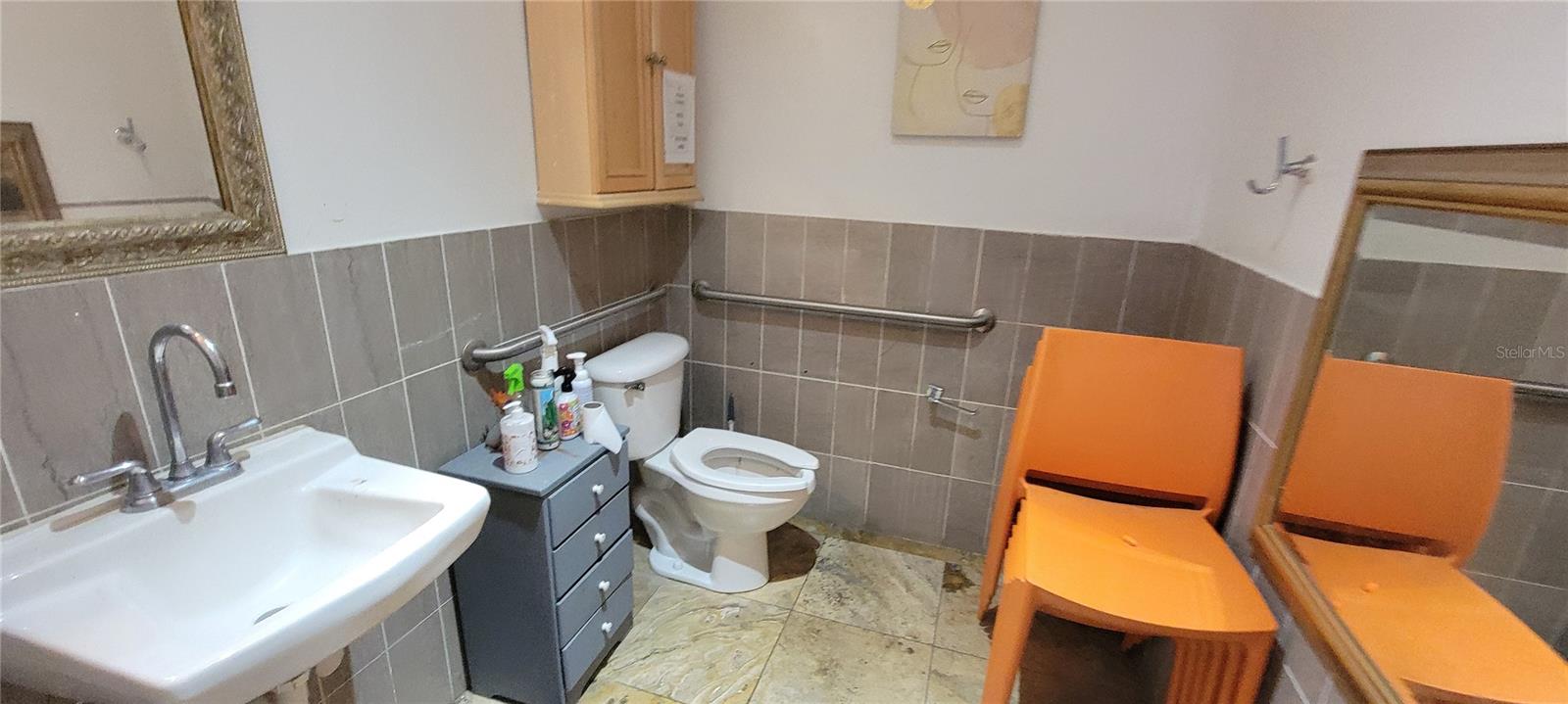 TINER C R PINECASTLE - Commercial Sale