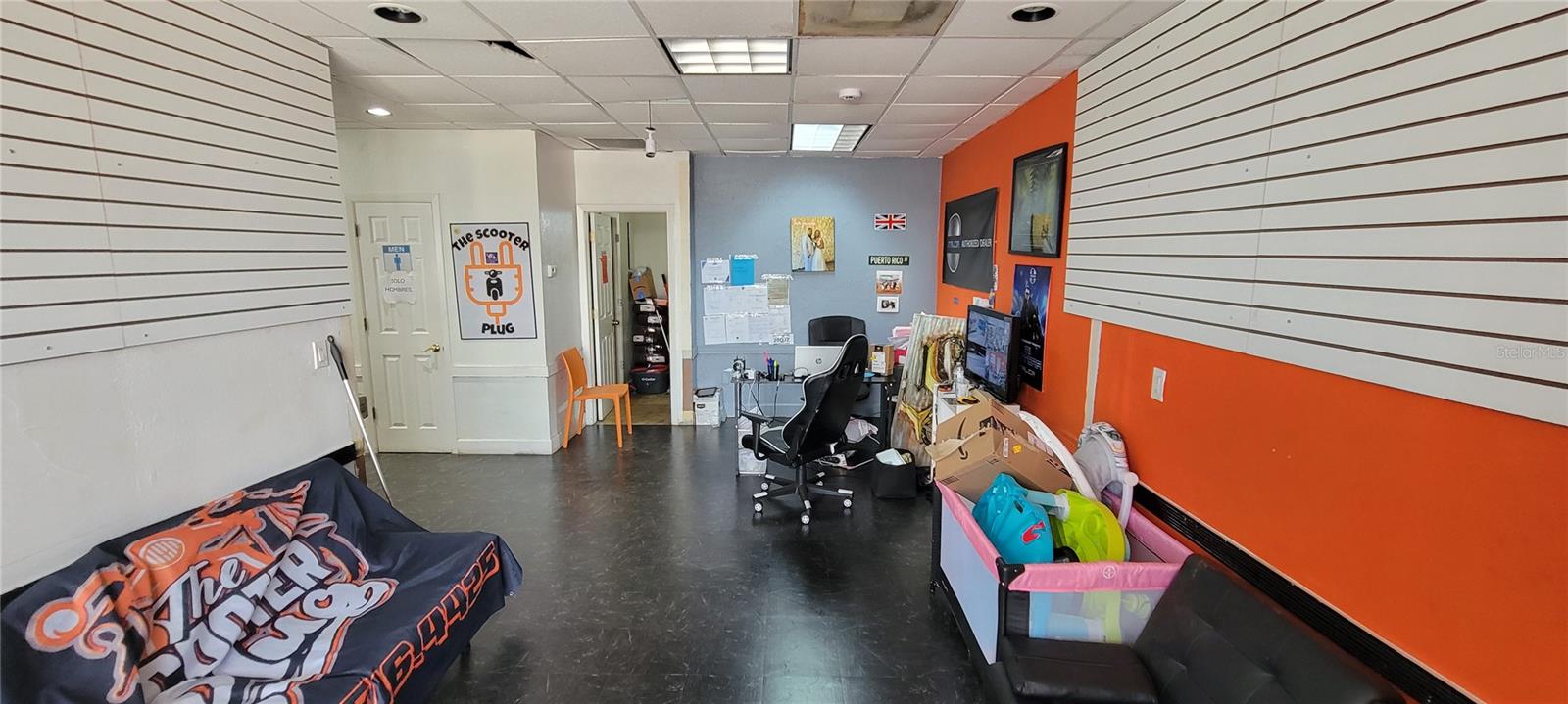TINER C R PINECASTLE - Commercial Sale