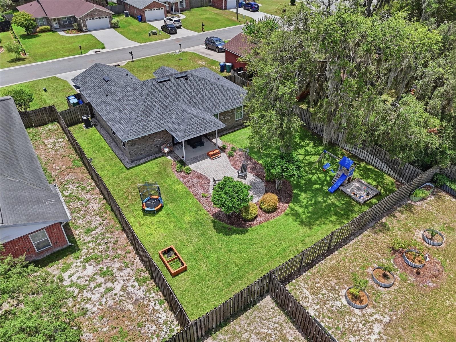 COTTAGES OF COUNTRY WAY - Residential