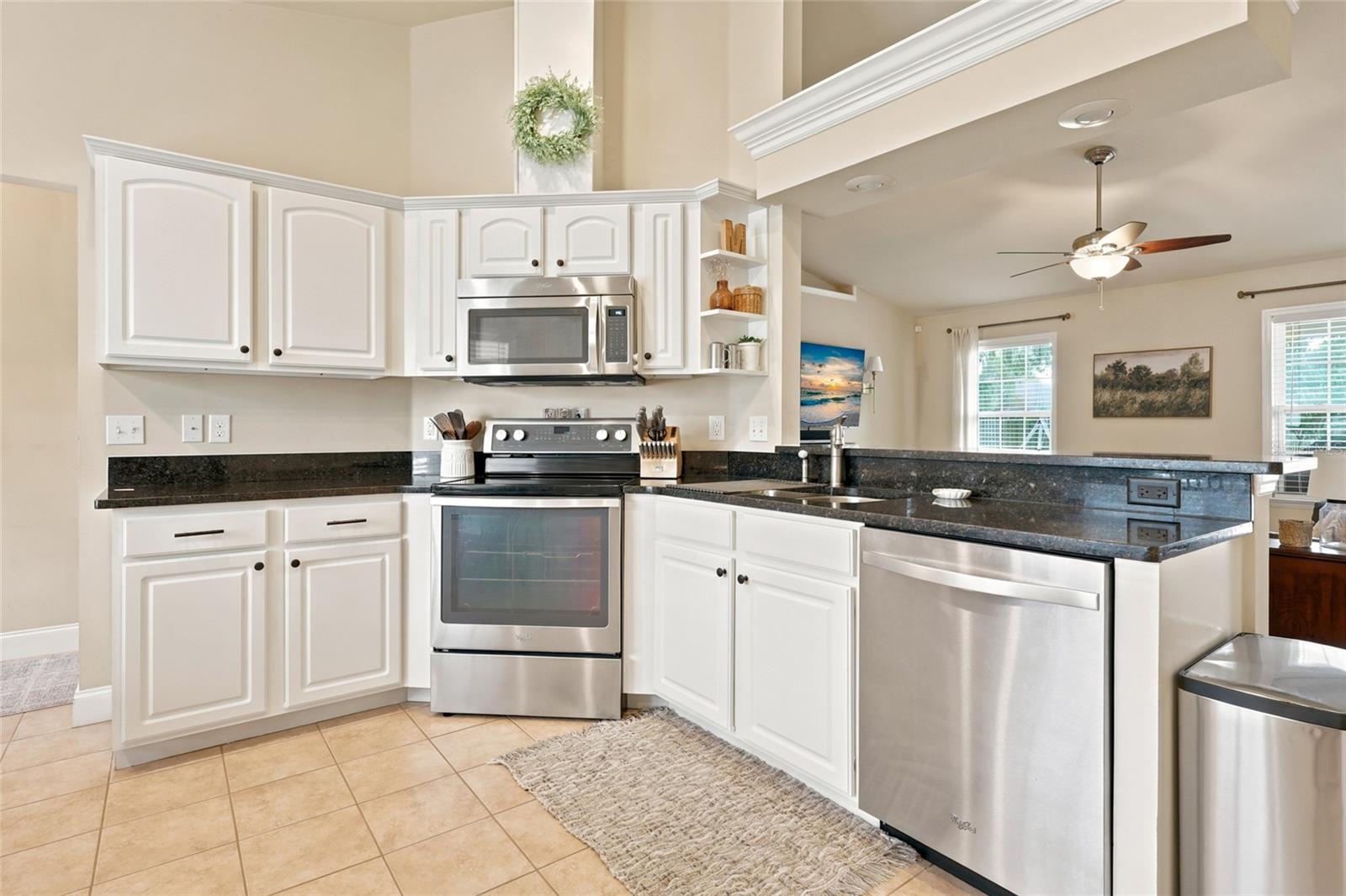 COTTAGES OF COUNTRY WAY - Residential