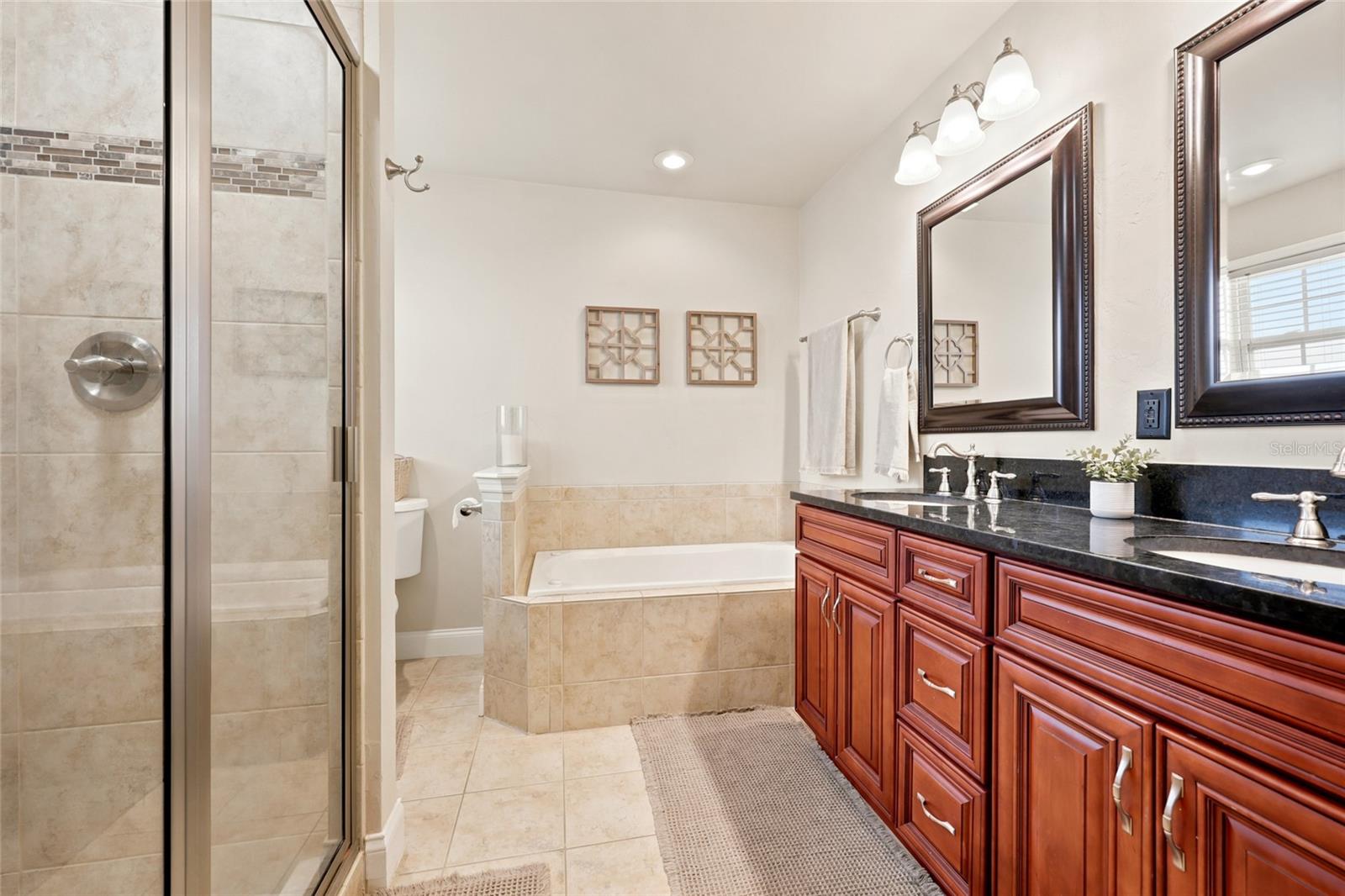 COTTAGES OF COUNTRY WAY - Residential