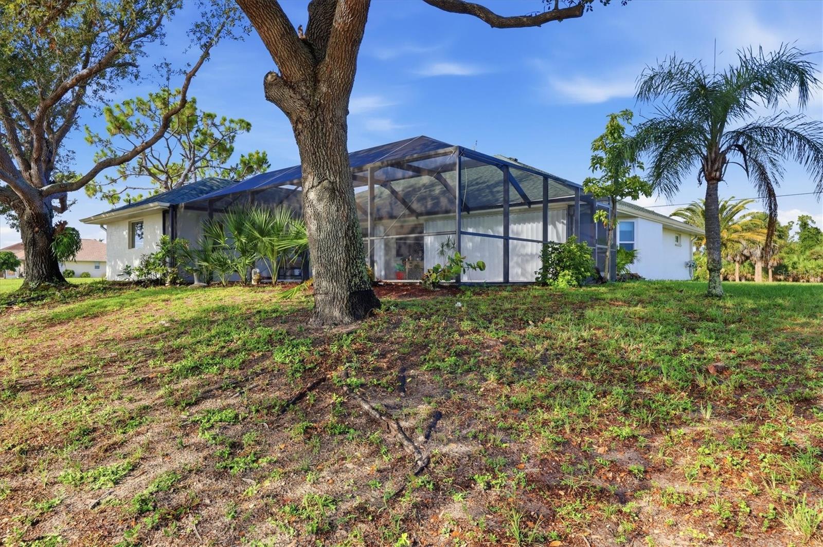 ROTONDA WEST LONG MEADOW - Residential