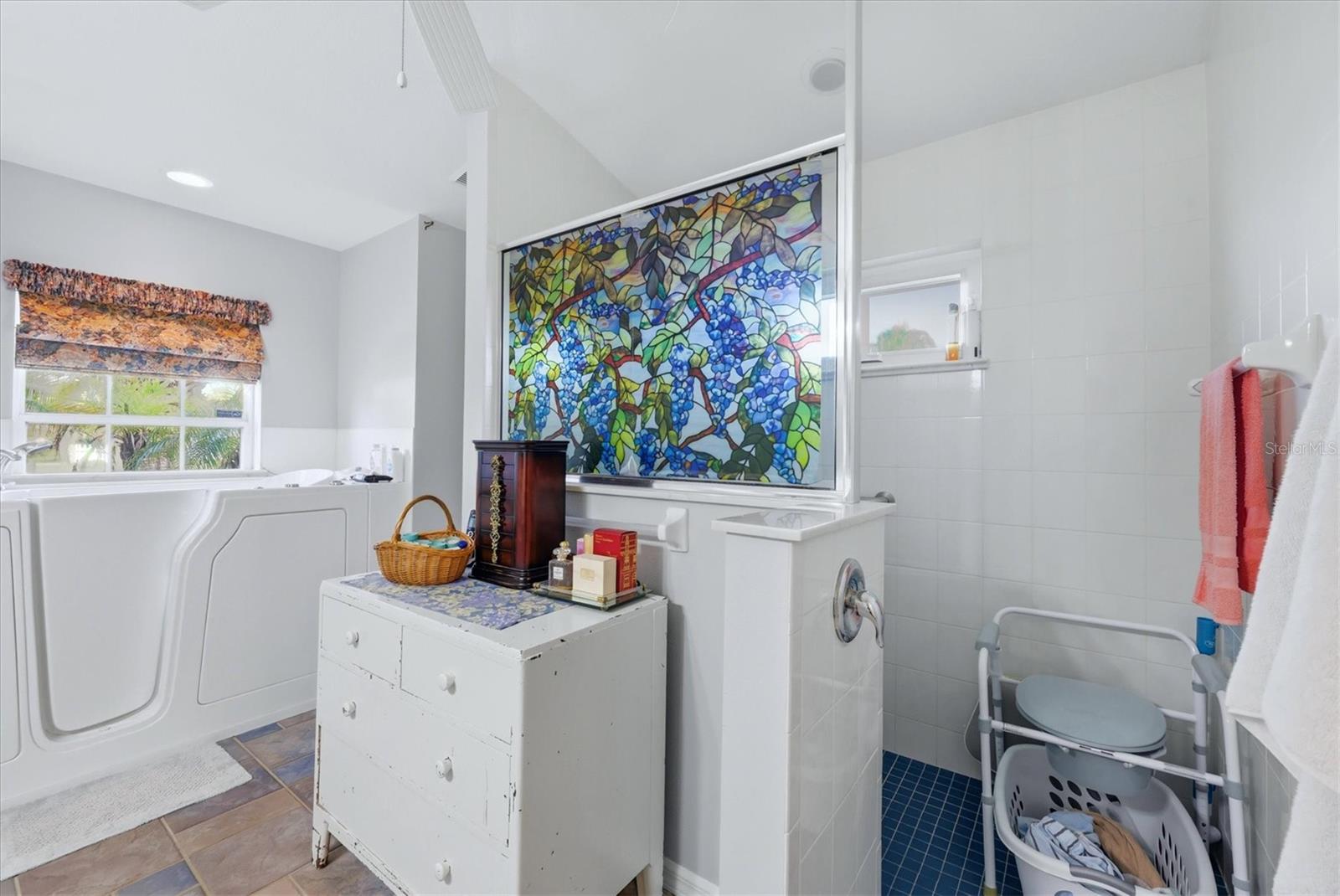 ROTONDA WEST LONG MEADOW - Residential