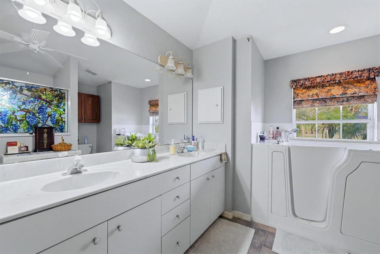 ROTONDA WEST LONG MEADOW - Residential