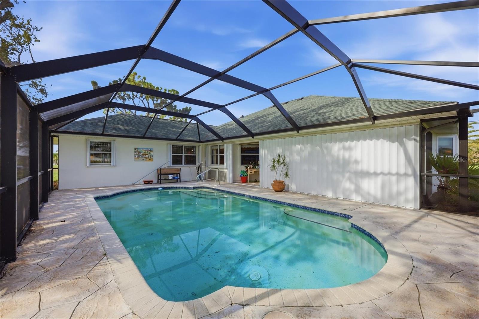 ROTONDA WEST LONG MEADOW - Residential