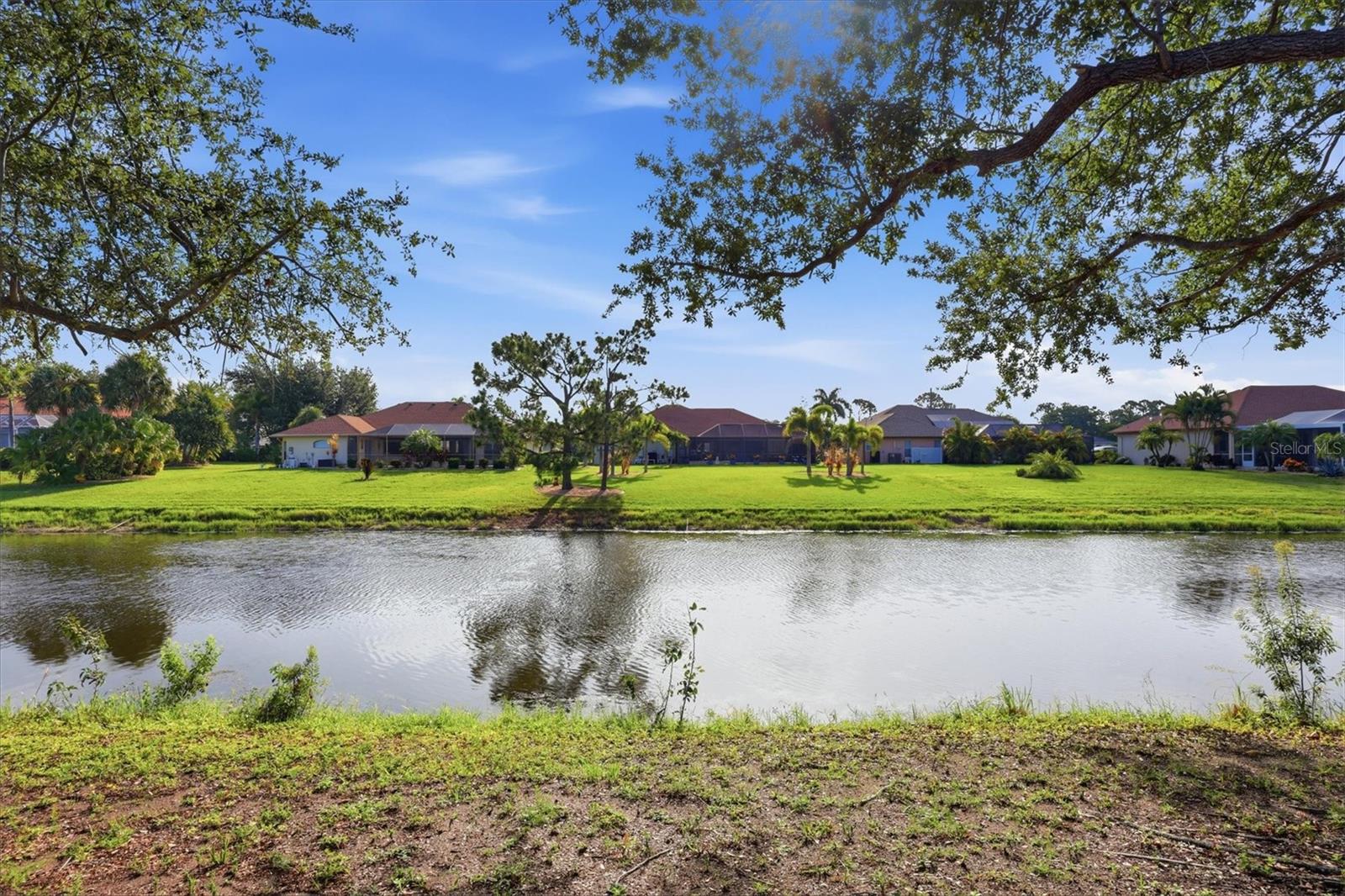 ROTONDA WEST LONG MEADOW - Residential