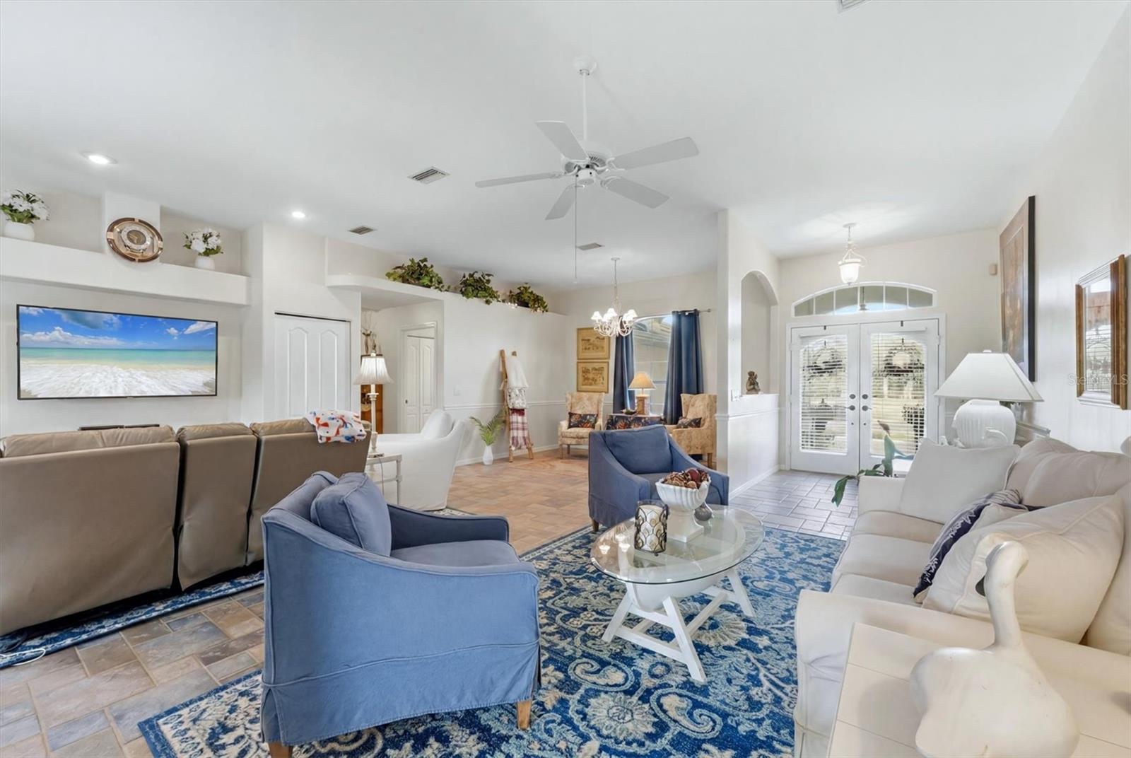 ROTONDA WEST LONG MEADOW - Residential