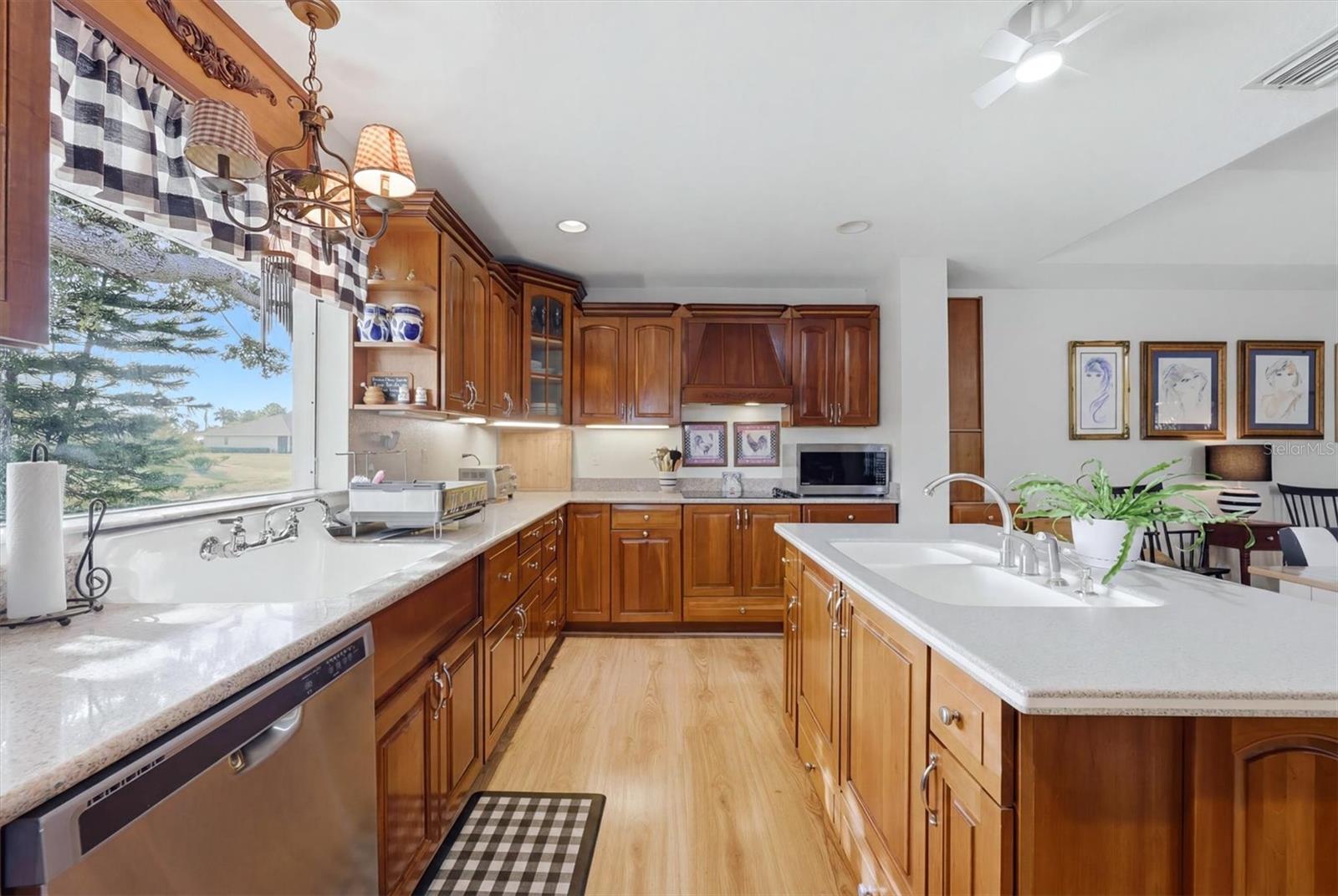 ROTONDA WEST LONG MEADOW - Residential