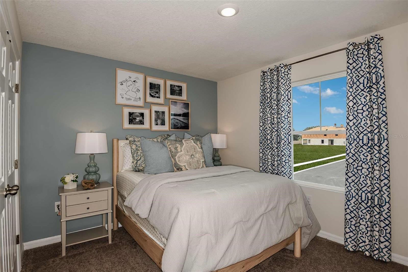 CF GTIS II GROVE AT CROSSWIND LLC - Residential
