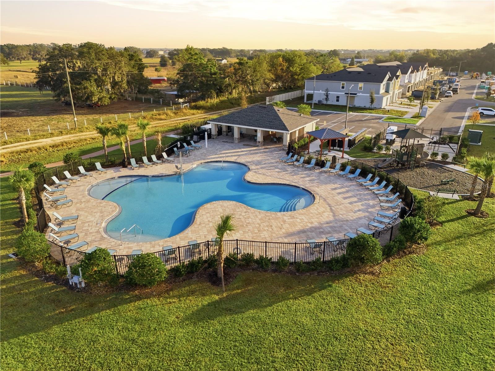 CF GTIS II GROVE AT CROSSWIND LLC - Residential