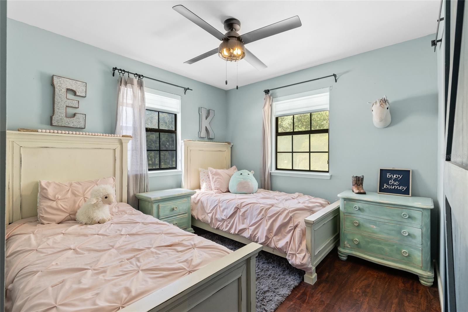 DEVILS ELBOW UNIT 1 - Residential