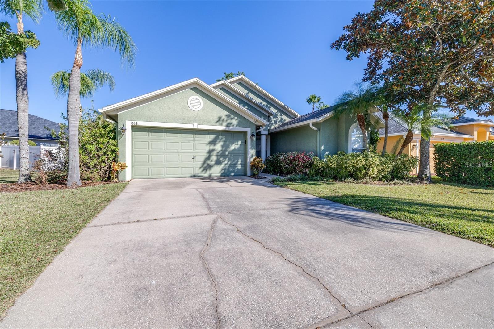 IVY LAKE ESTATE - Residential