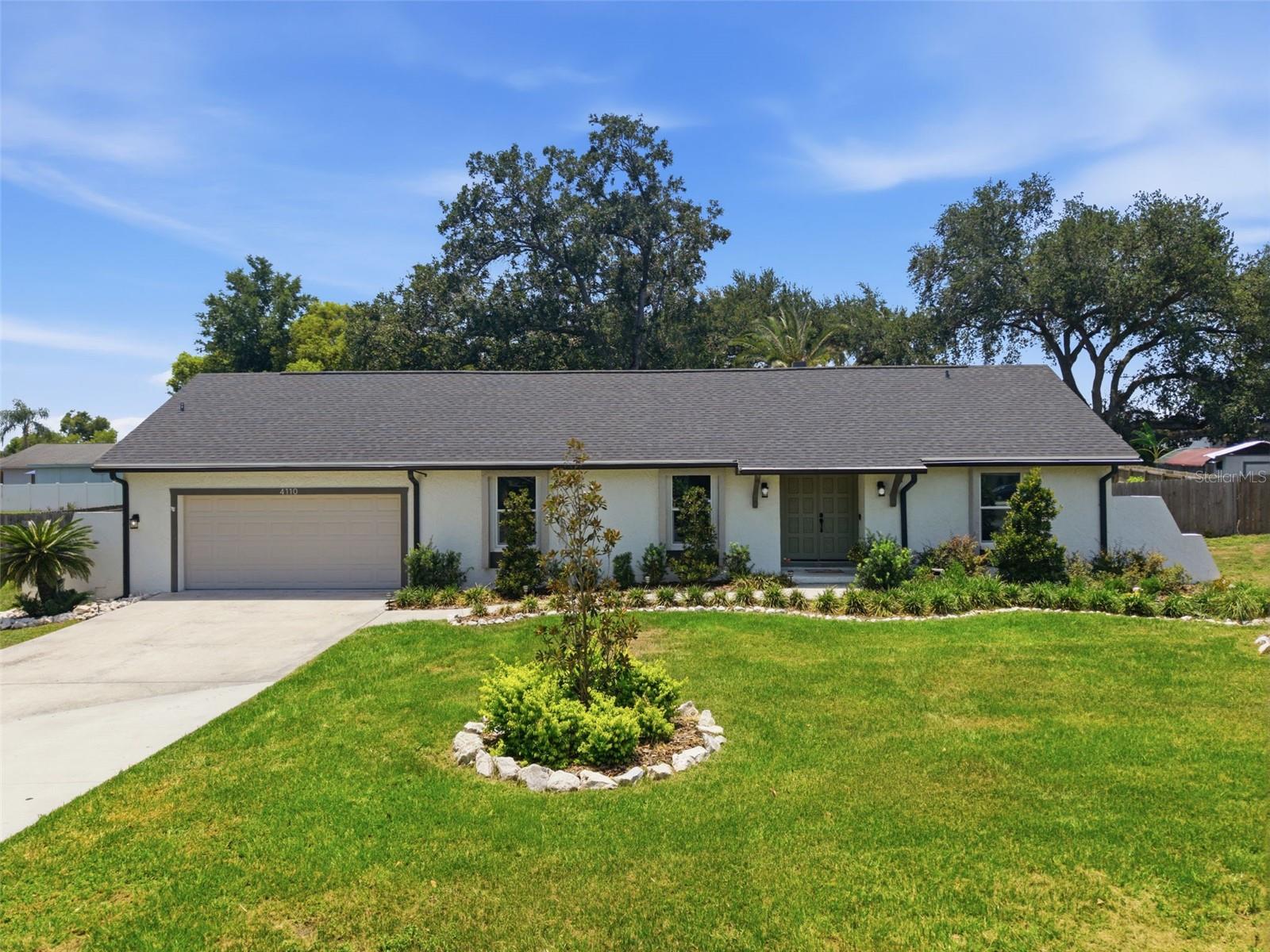 PARKWOOD MANOR 1ST ADD - Residential