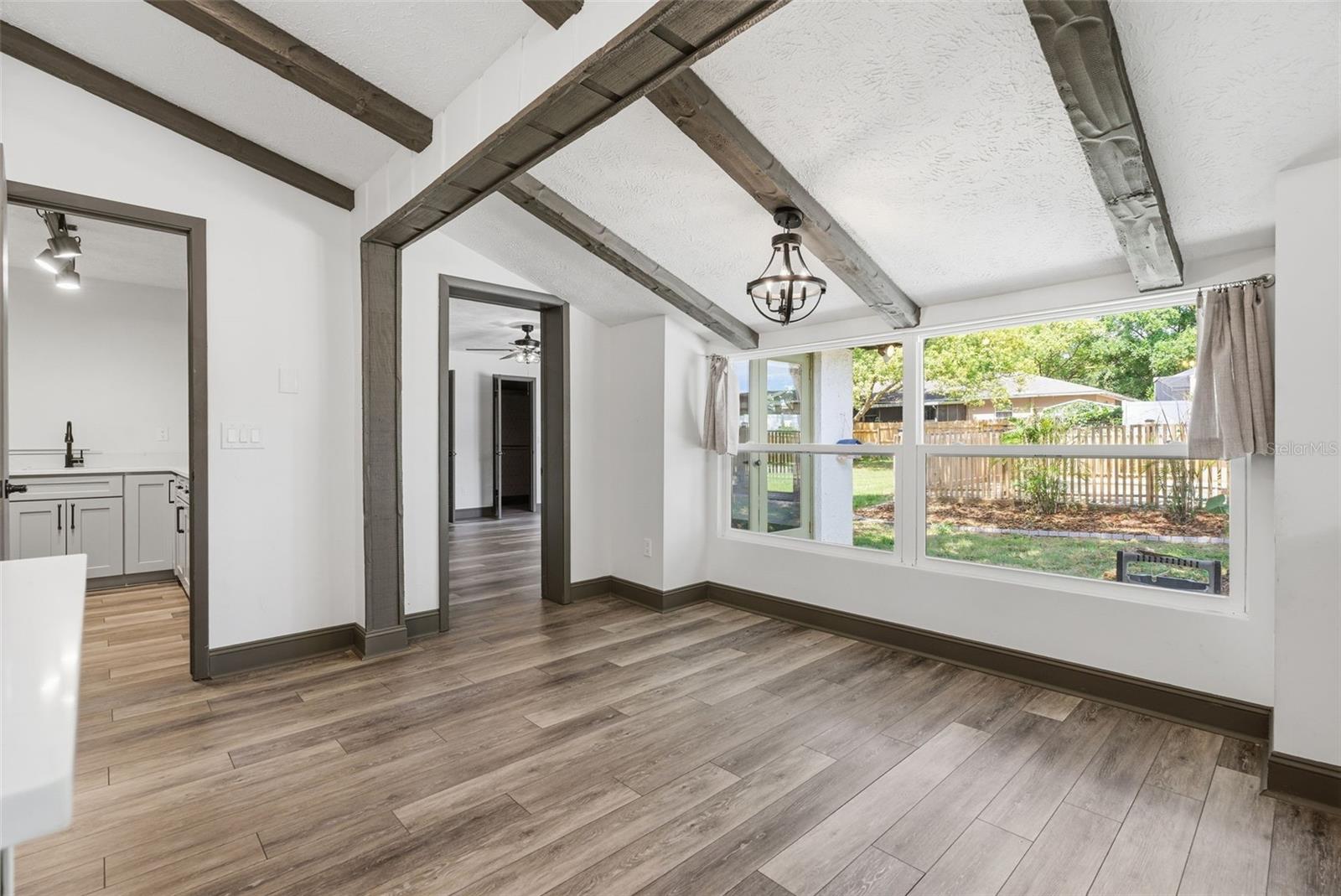 PARKWOOD MANOR 1ST ADD - Residential