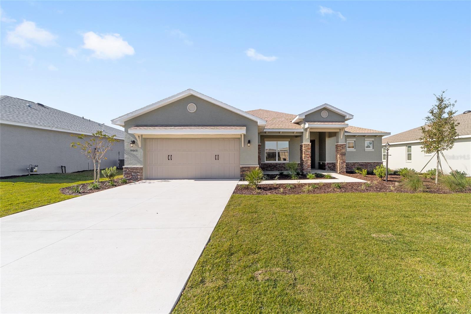 ON TOP OF THE WORLD - Residential Lease