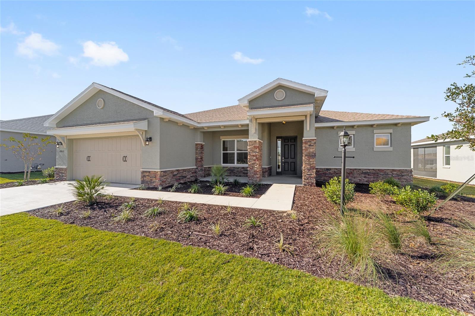 ON TOP OF THE WORLD - Residential Lease