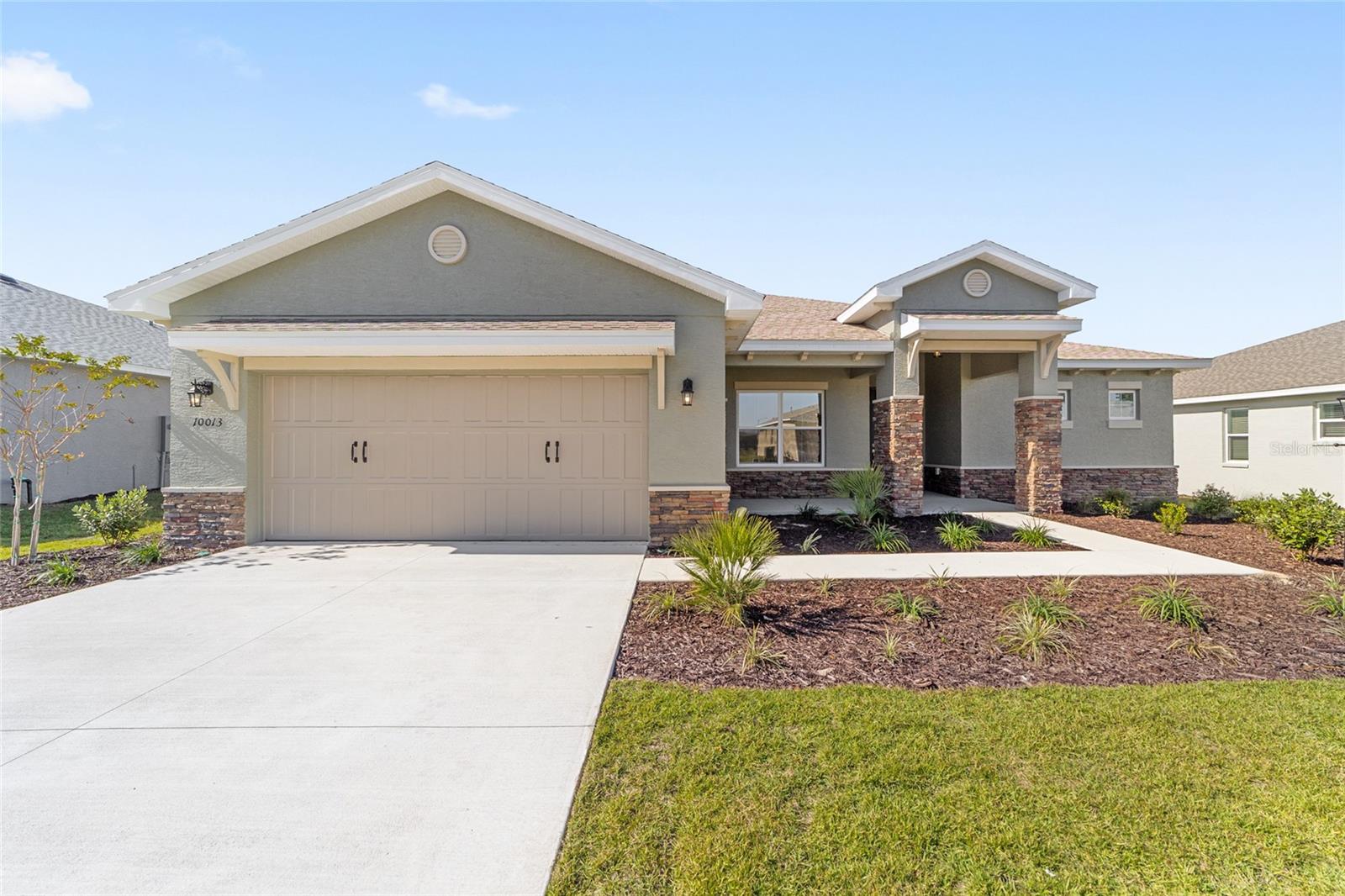 ON TOP OF THE WORLD - Residential Lease