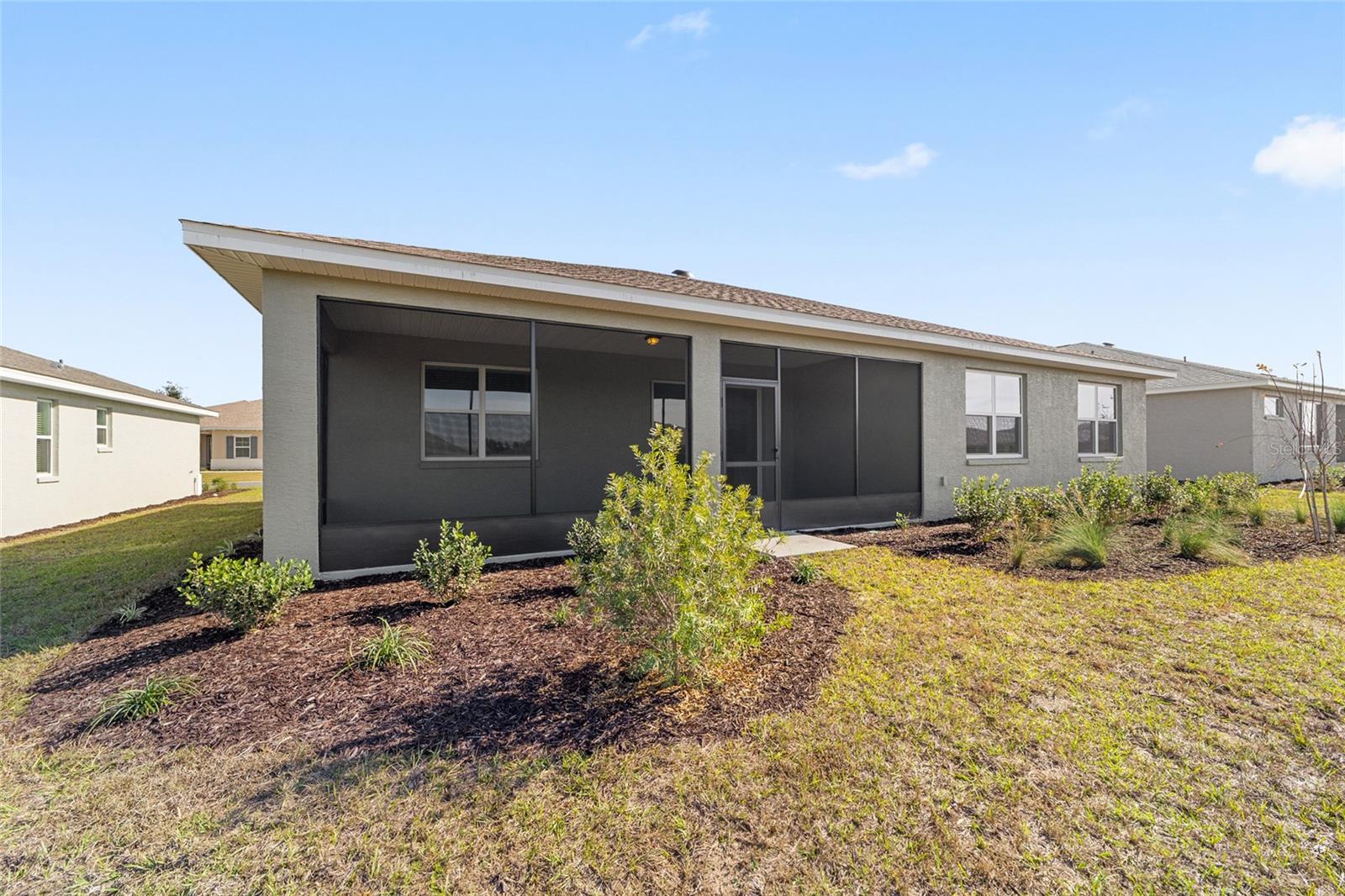 ON TOP OF THE WORLD - Residential Lease