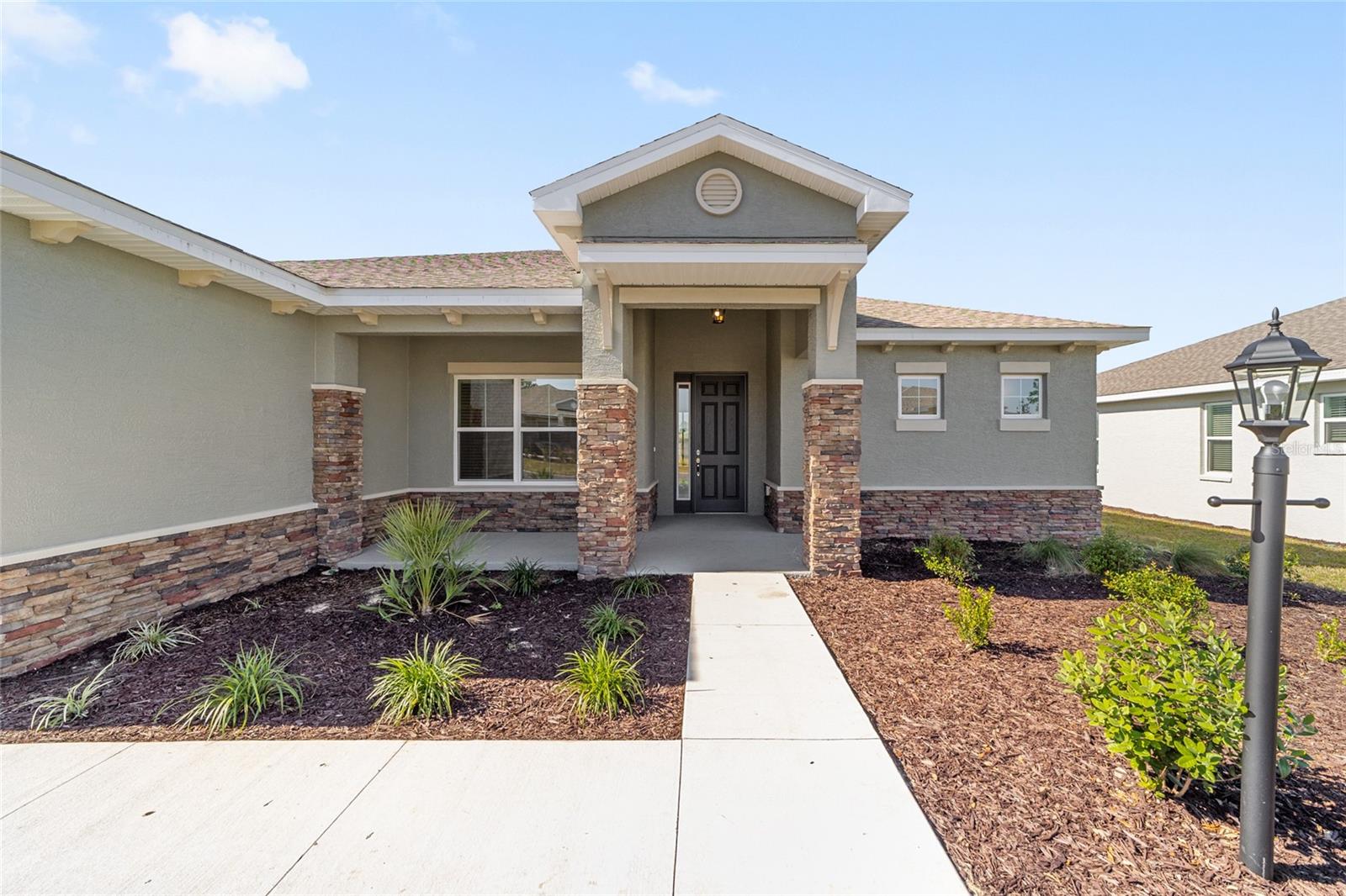 ON TOP OF THE WORLD - Residential Lease
