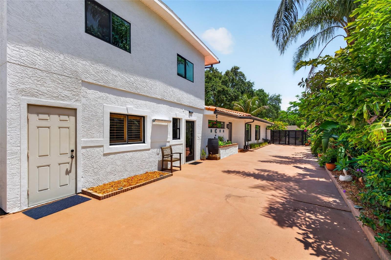 PASADENA ESTATES SEC F - Residential