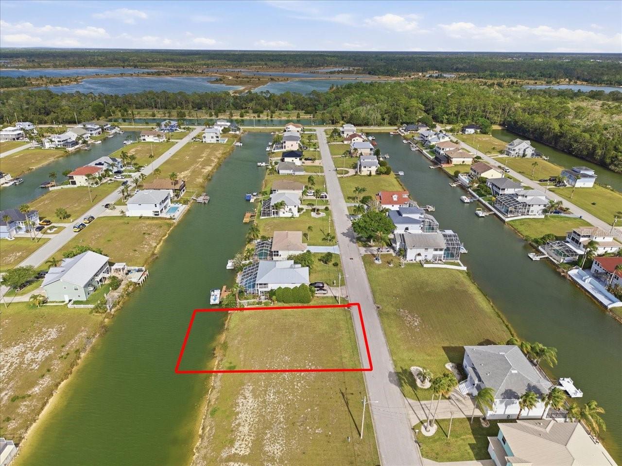 HERNANDO BEACH - Land