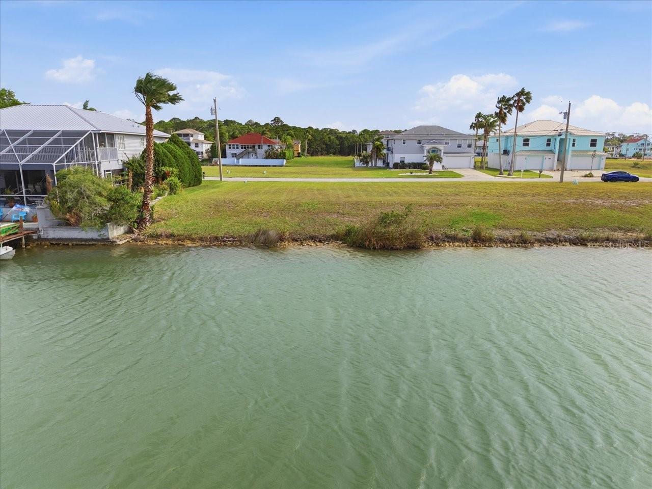 HERNANDO BEACH - Land