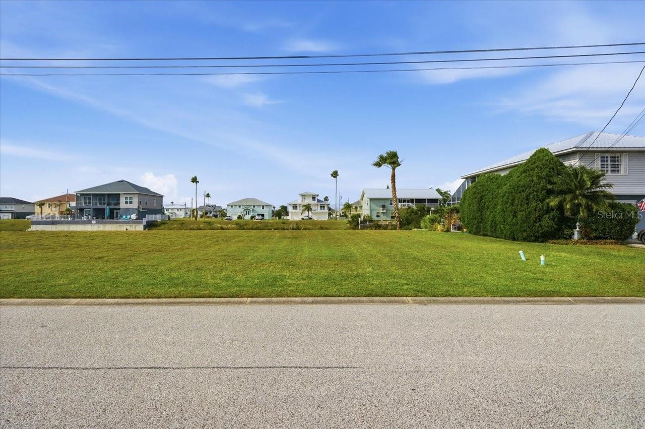 HERNANDO BEACH - Land