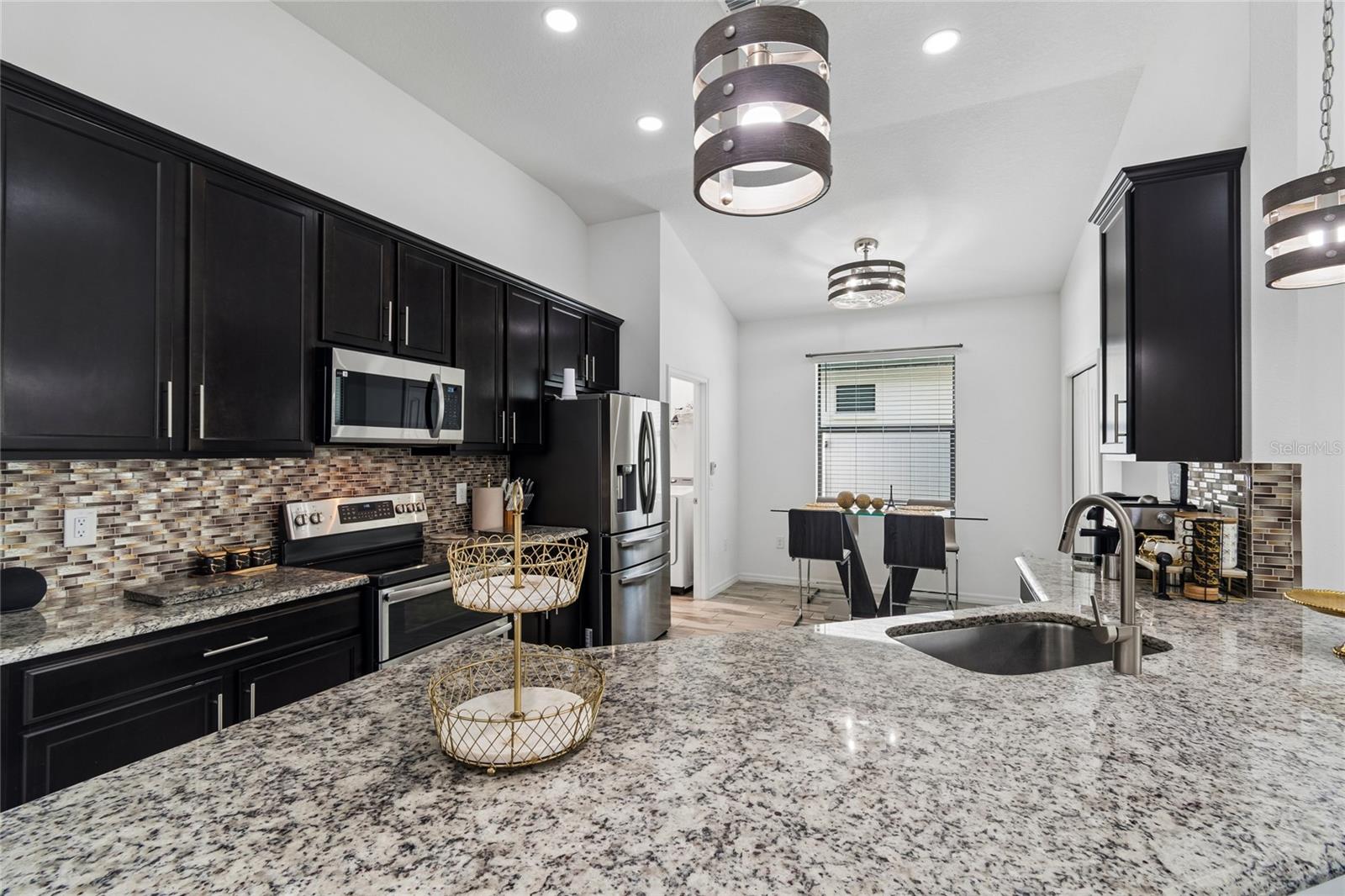 VILLAGES AT AVALON 3B-2 - Residential