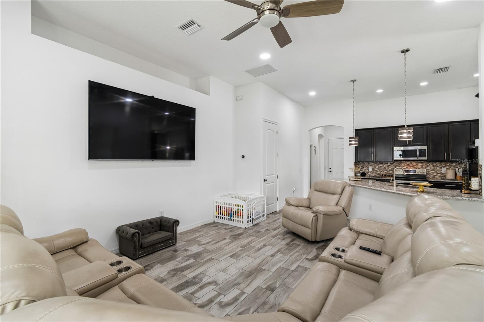 VILLAGES AT AVALON 3B-2 - Residential