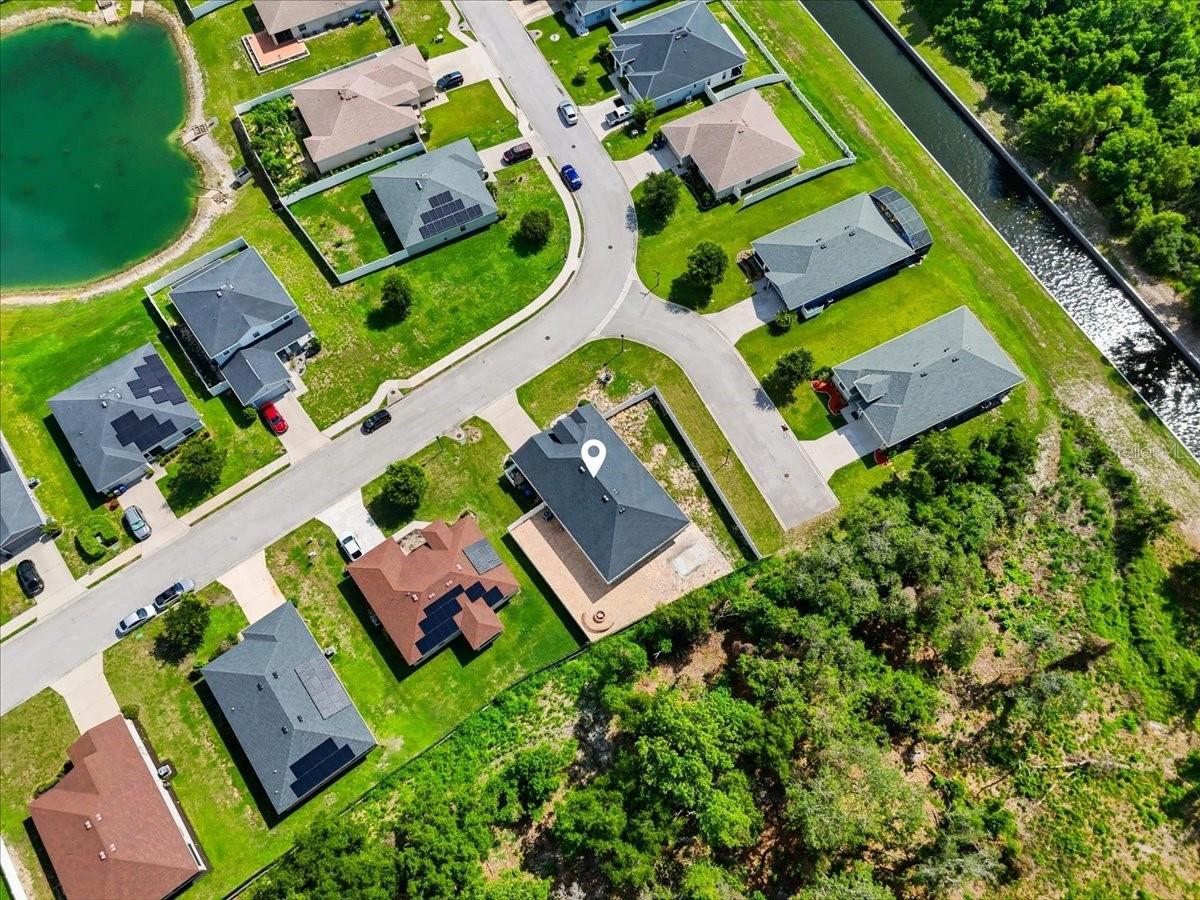 WATERS EDGE/THE LAKES - Residential