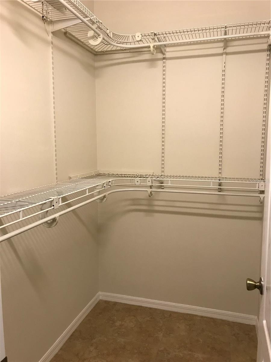 RIVERSIDE AT TWIN RIVERS UN 3A - Residential Lease