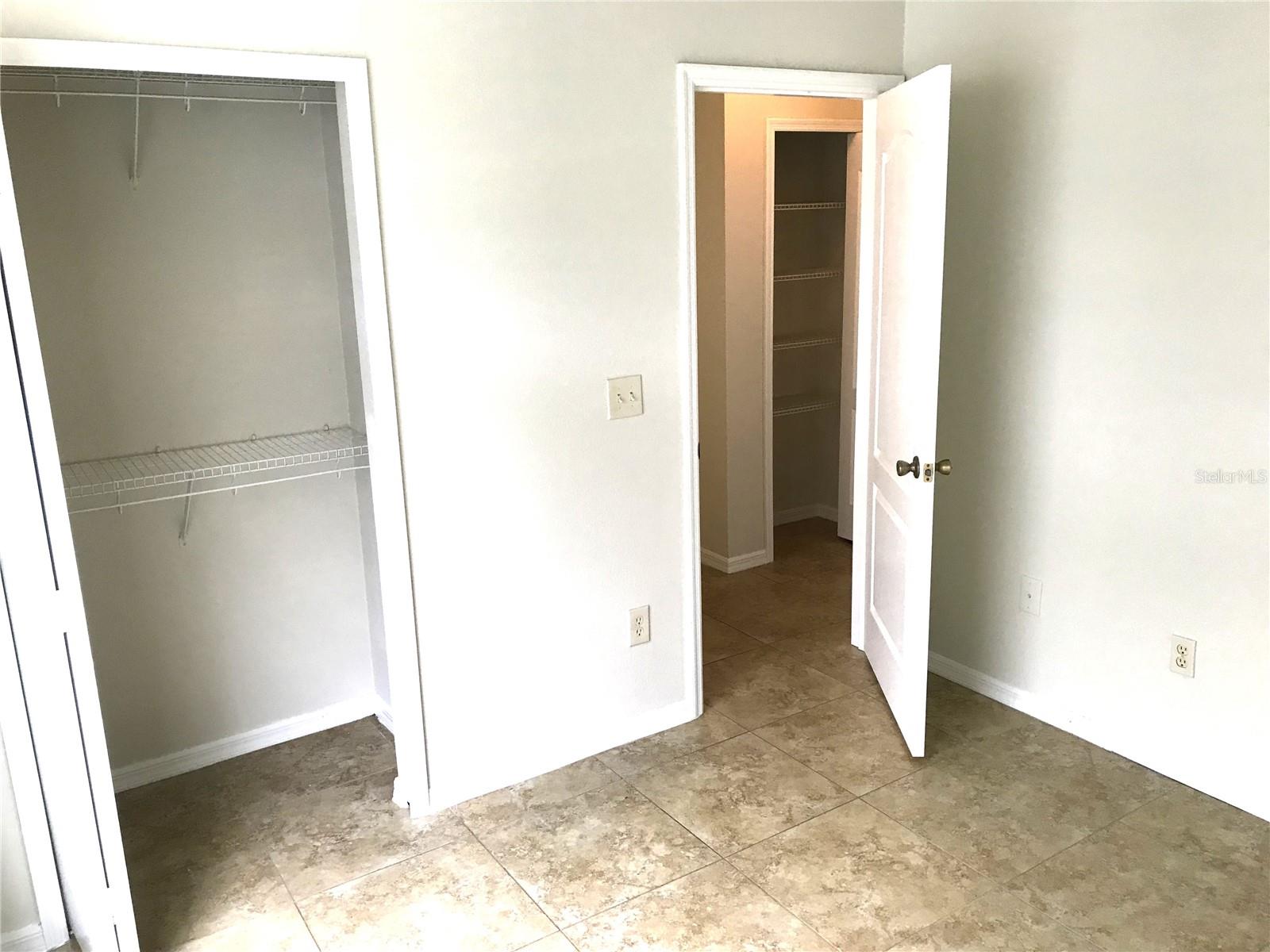 RIVERSIDE AT TWIN RIVERS UN 3A - Residential Lease