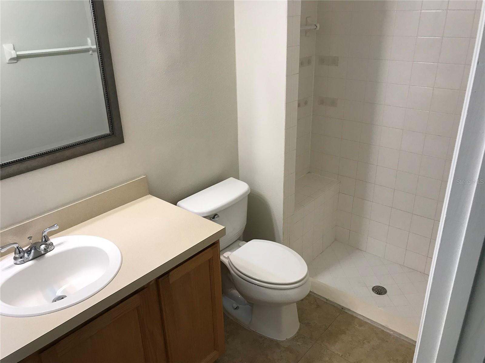 RIVERSIDE AT TWIN RIVERS UN 3A - Residential Lease