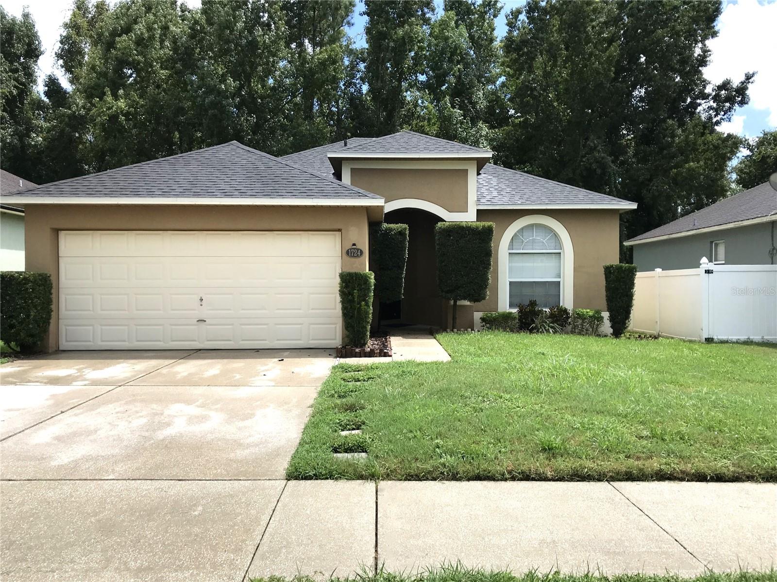 Great Rental Home with 3 bedrooms * 2 Baths * 2 Car Garage located in the Twin Rivers Community and the Highly Rated Oviedo School District * PARTIN/CHILES/HAGERTY SCHOOLS * and only minutes to Oviedo in the Park. Your Primary Bedroom is large enough for a King Bed and a large Walk-in closet. Your Primary Bath has a spacious tiled walk-in shower. 2 comfortable Family or Guest Bedrooms are on the opposite side and share a large Bath with tub/shower. Ample storage includes a separate Linen Closet and Coat Closet. Kitchen & Dining Area has a view of your private back yard to a Conservation Area that adjoins St Johns. Washer & Dryer Included. An Oversized 2 car garage for easy parking or extra storage.