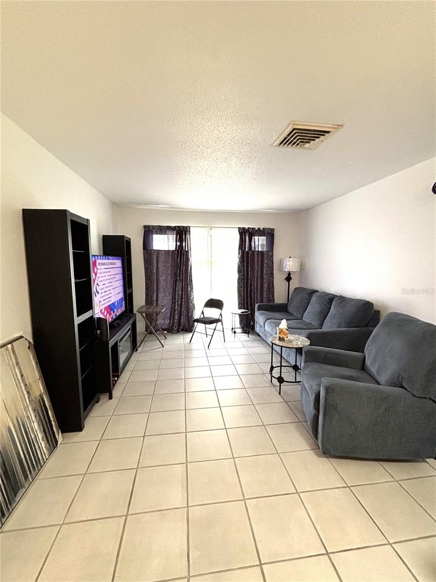 CREEKVIEW - Residential