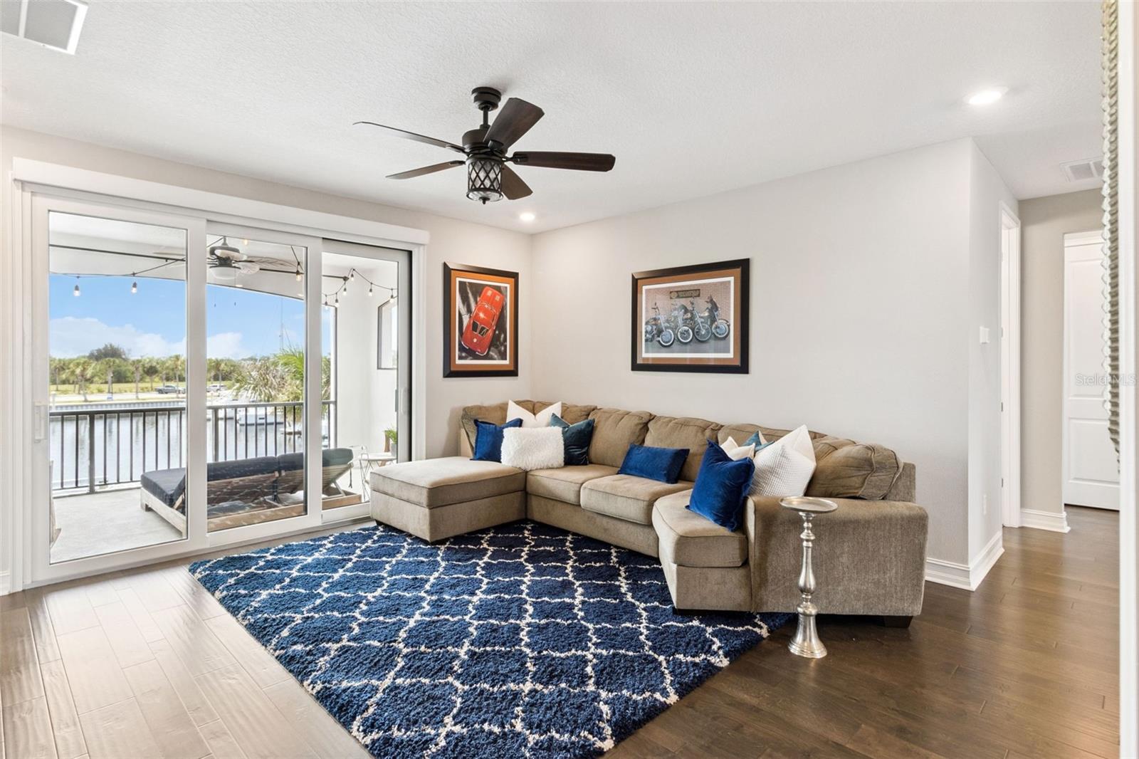 ANTIGUA COVE PH 1 - Residential