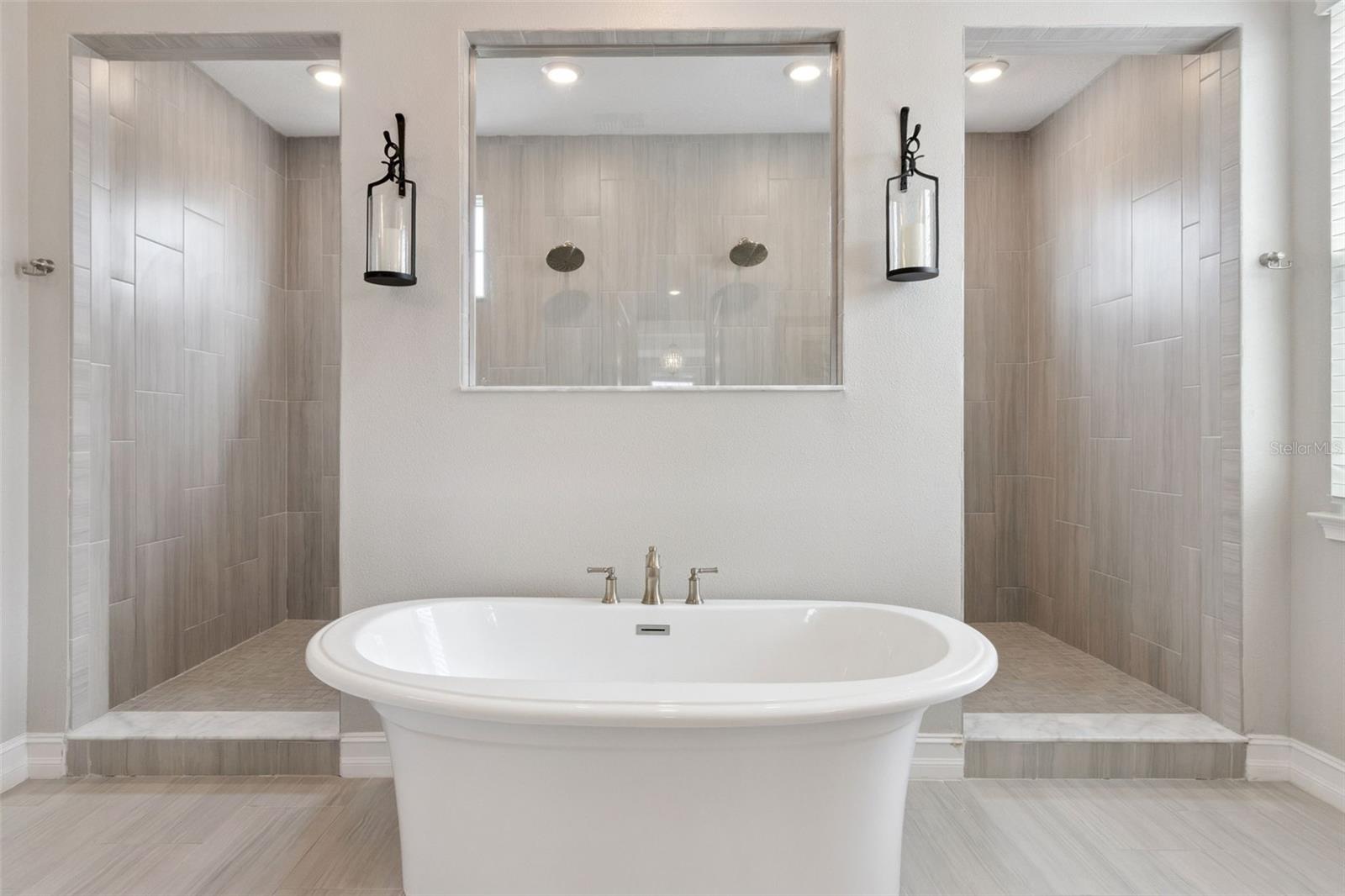 ANTIGUA COVE PH 1 - Residential