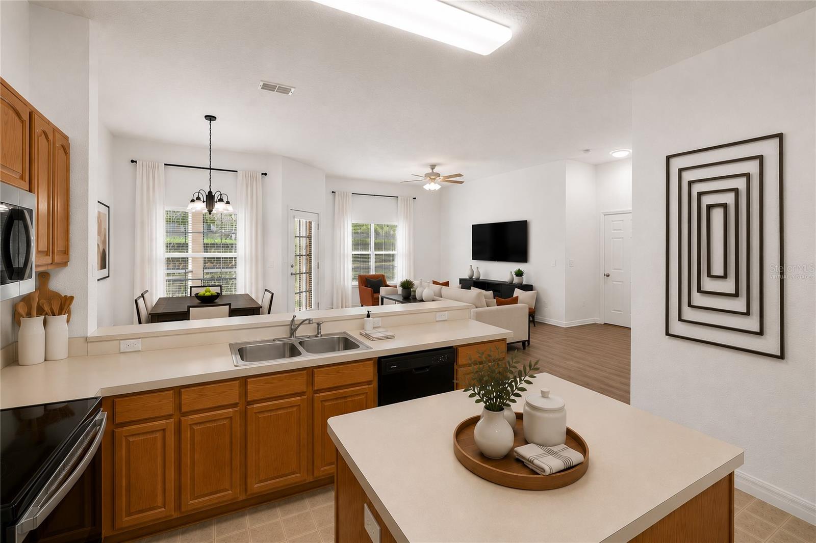 OAK RIDGE CONDO - Residential