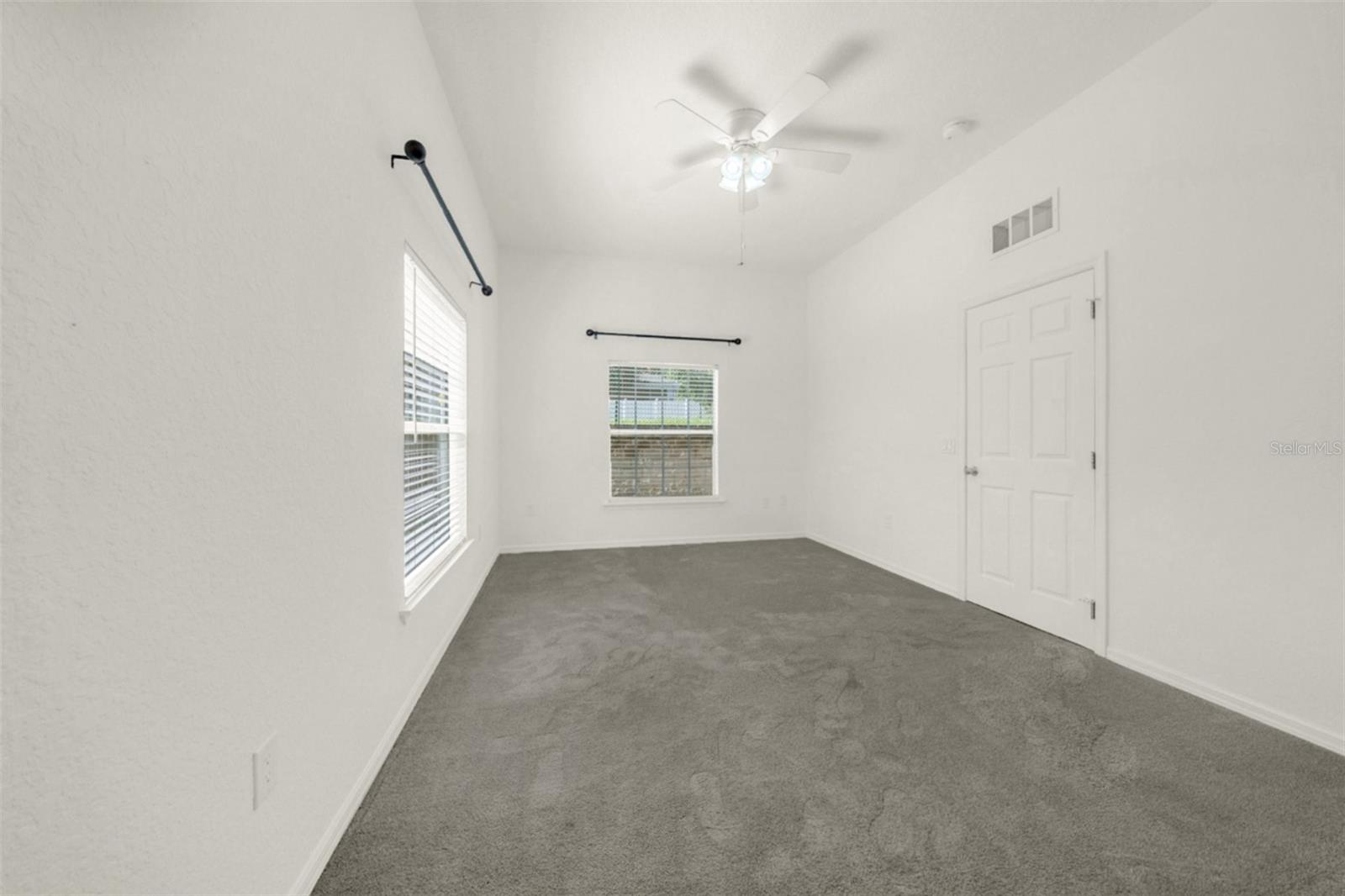 OAK RIDGE CONDO - Residential