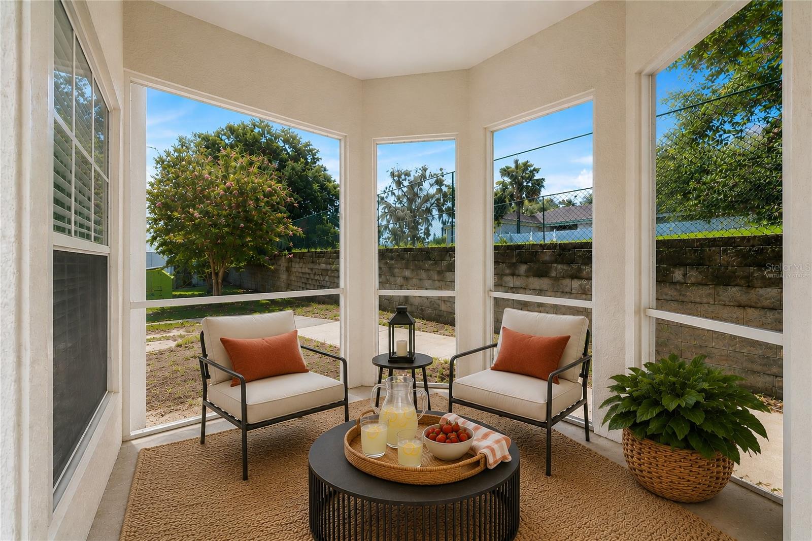 OAK RIDGE CONDO - Residential