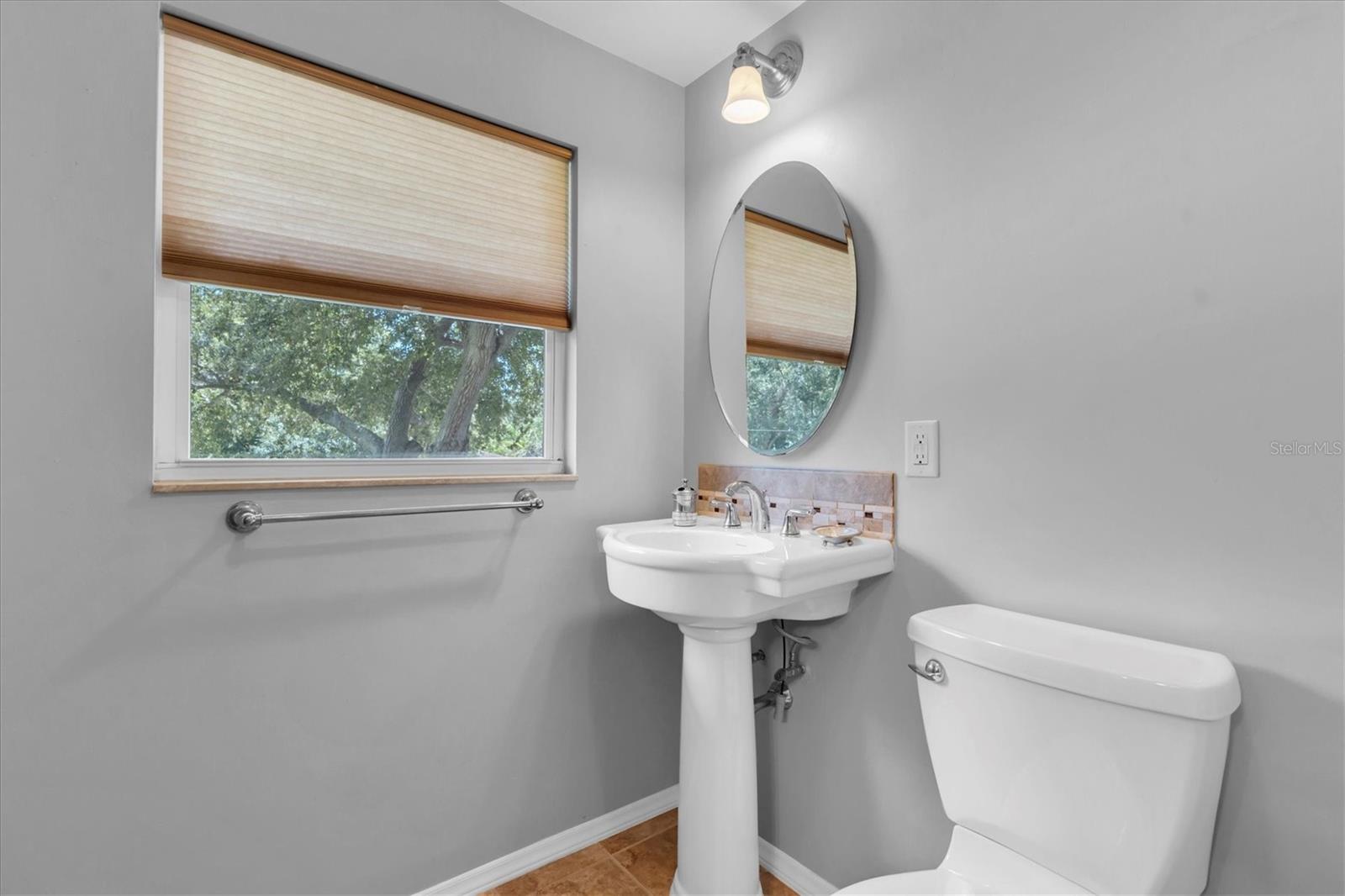 PASADENA ESTATES SEC F - Residential