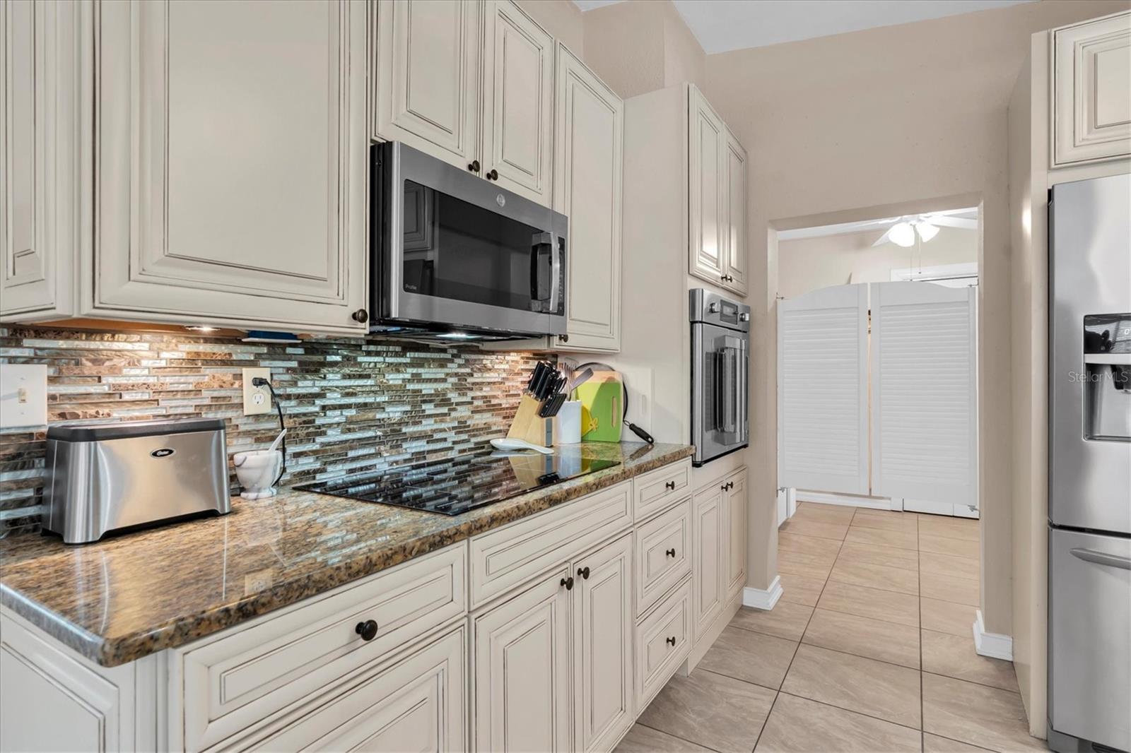 PASADENA ESTATES SEC F - Residential