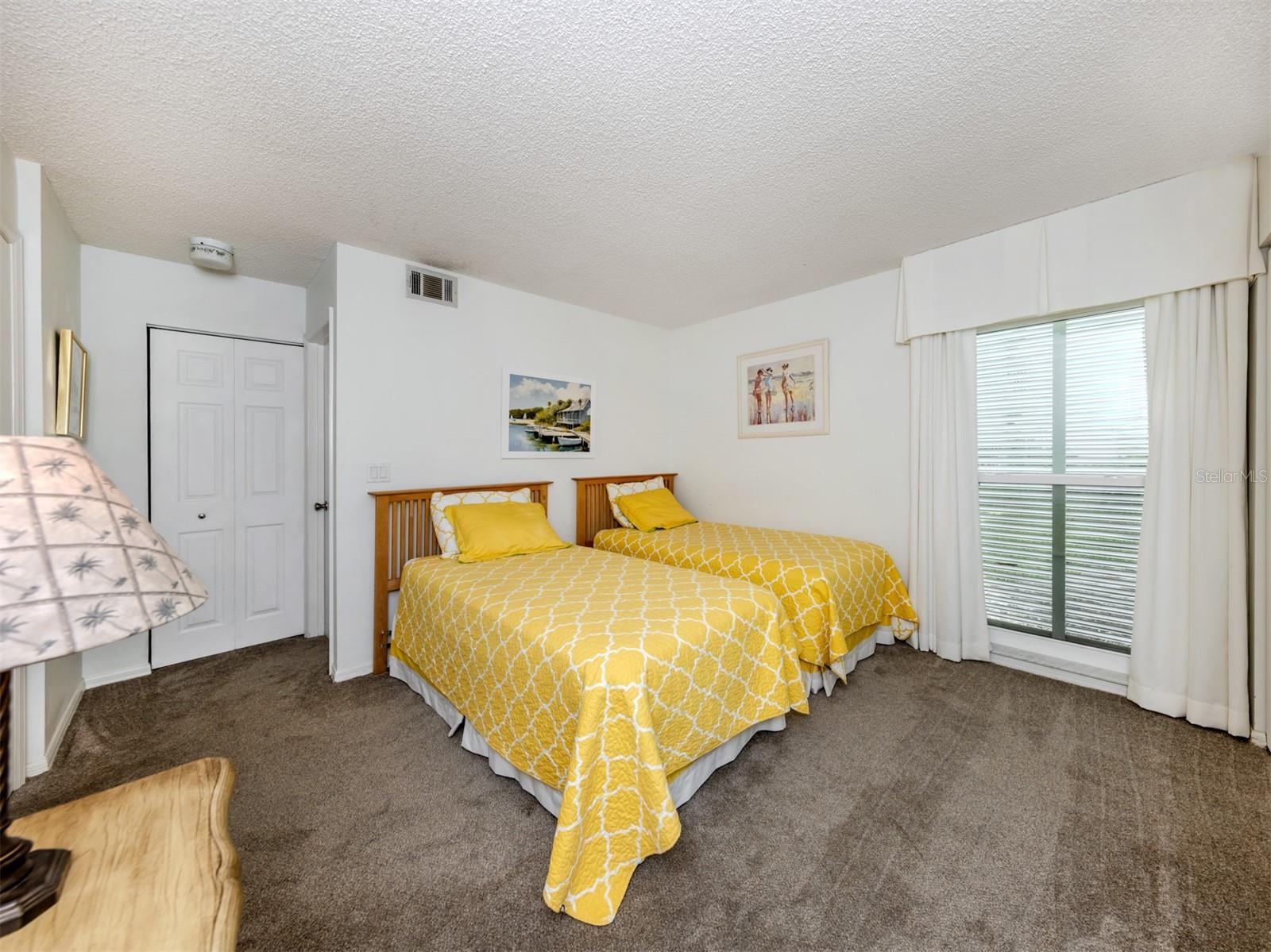FARMINGTON VISTAS - Residential