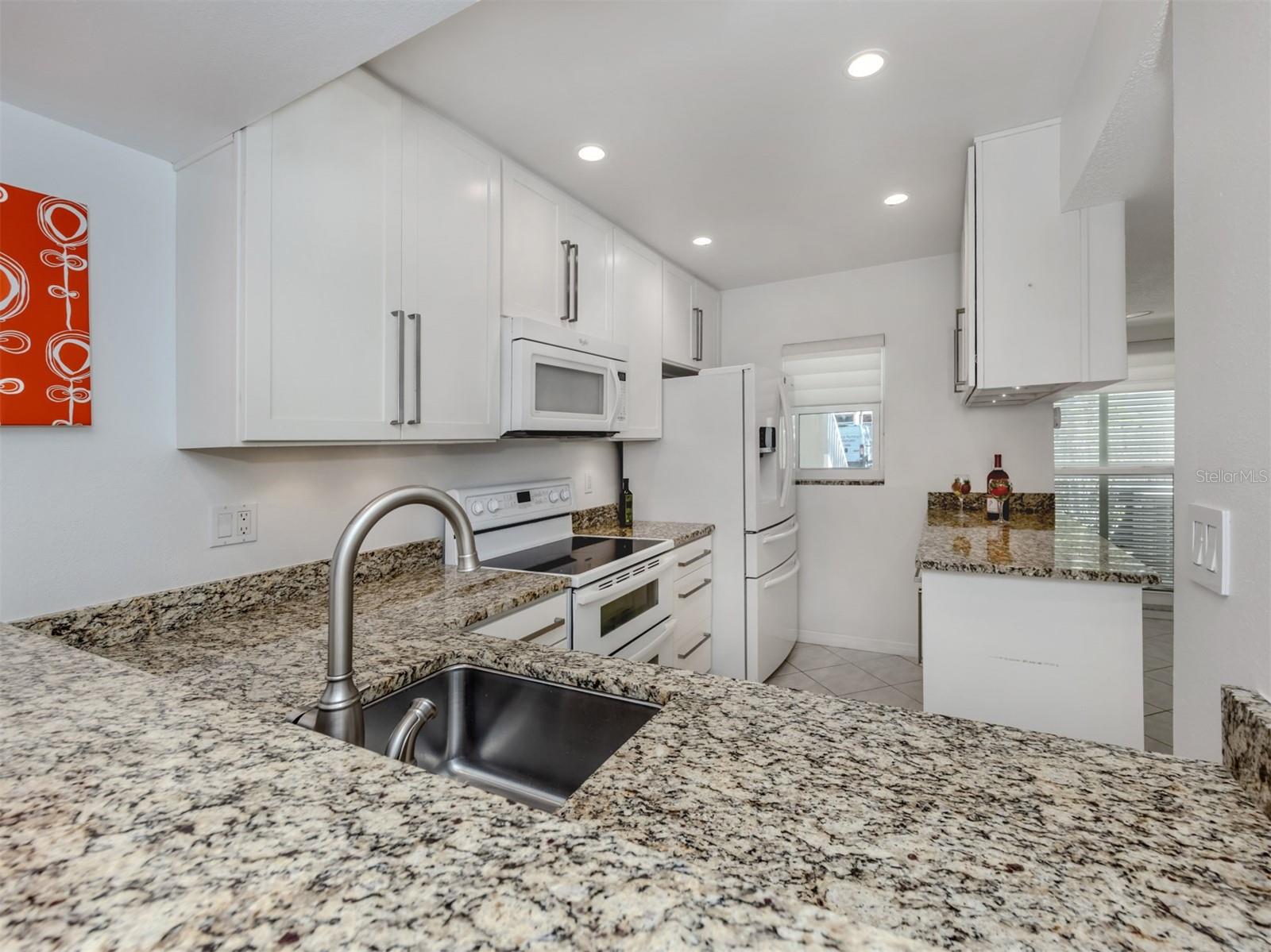 FARMINGTON VISTAS - Residential