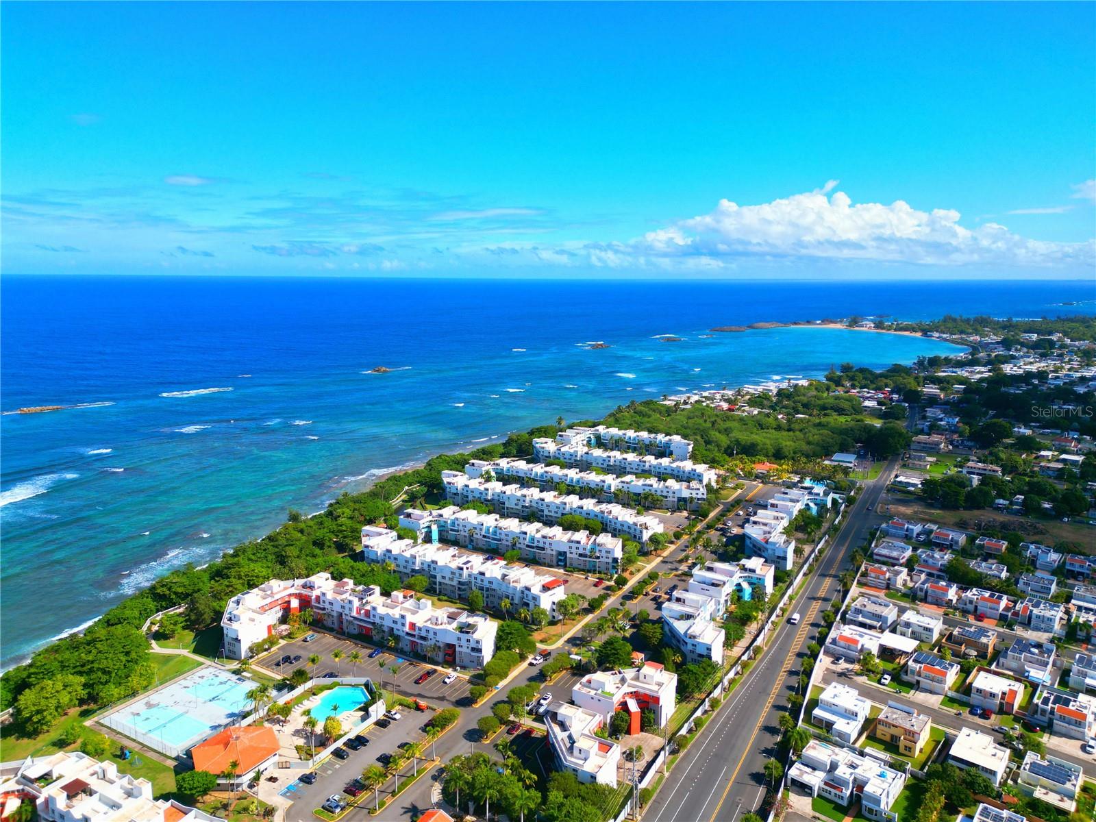 COND. CHALETS DE LA PLAYA - Residential